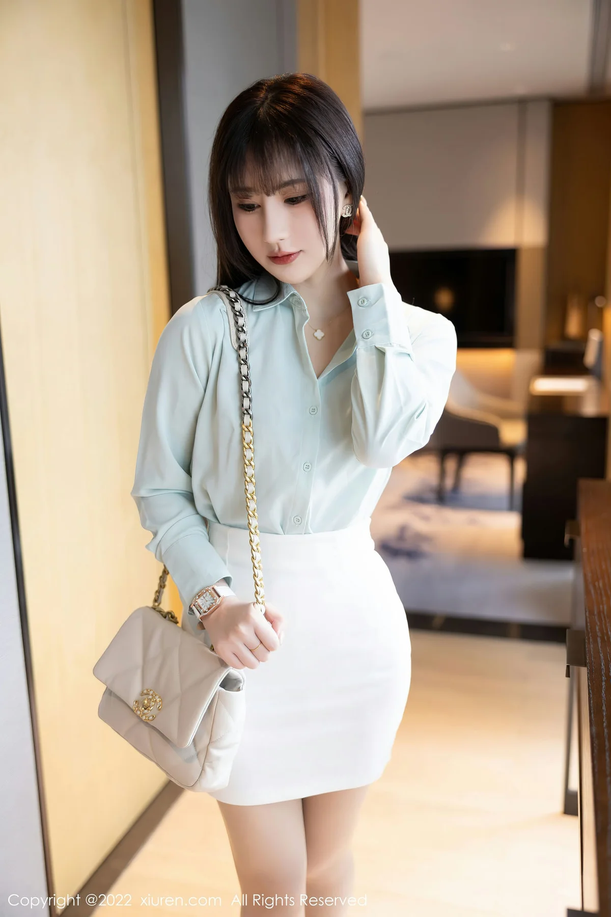 XiuRen 秀人 No.5555 白色短裙 张欣欣 性感写真11 - 3