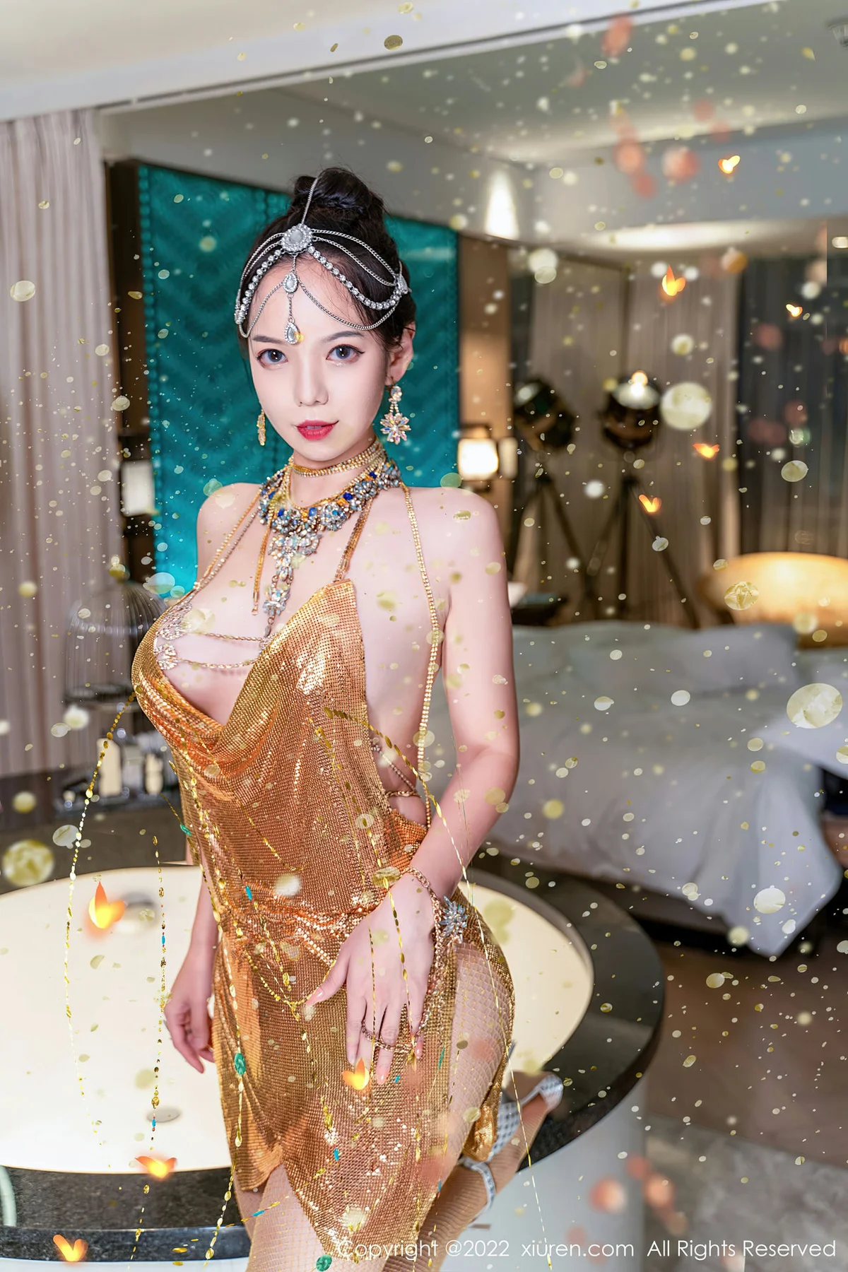 XiuRen 秀人 No.5559 会跳舞的小姐姐 大美妞儿 性感写真3 - 1