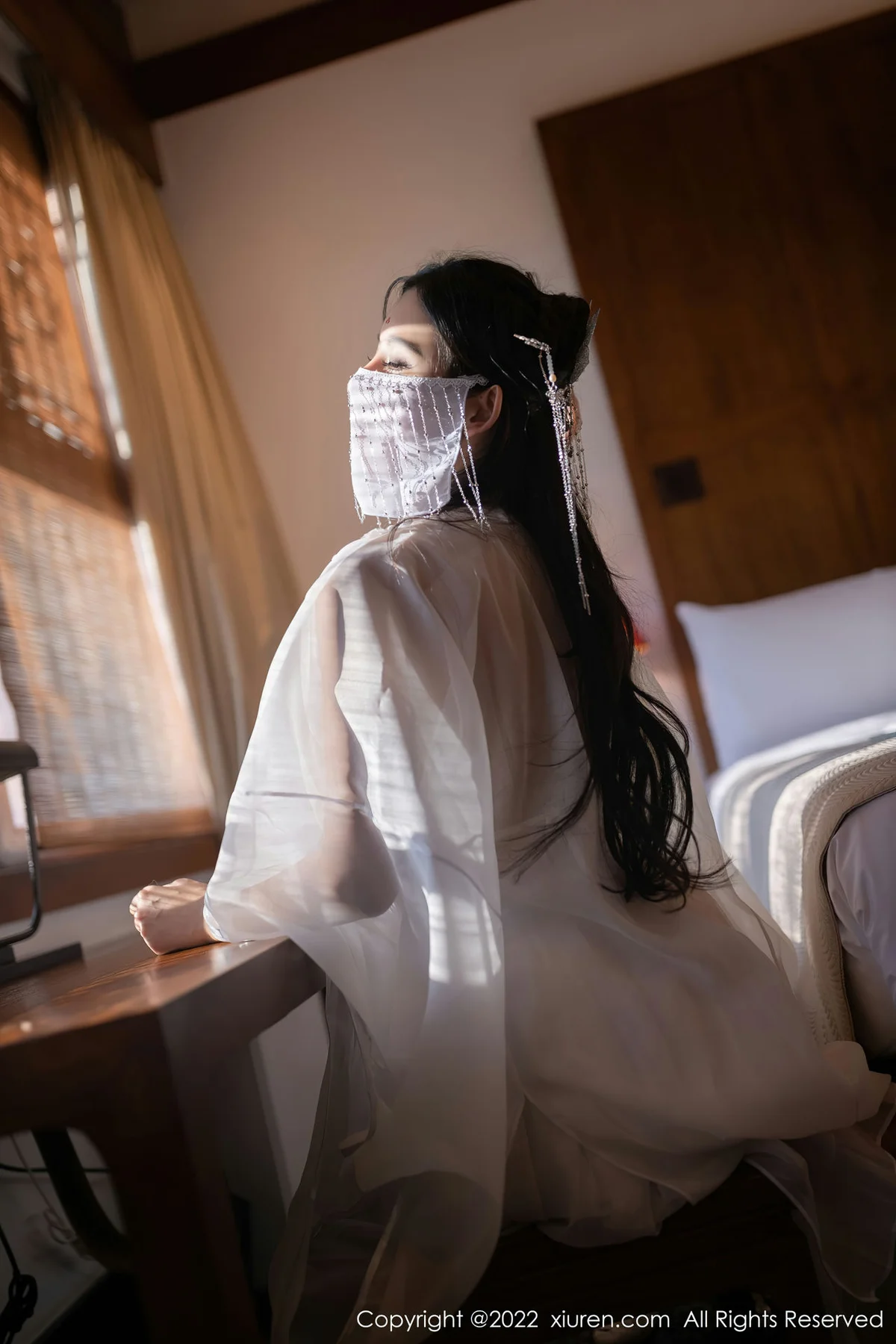 XiuRen 秀人 No.5573 就是阿朱啊 肚兜丁字裤甜点 - 2