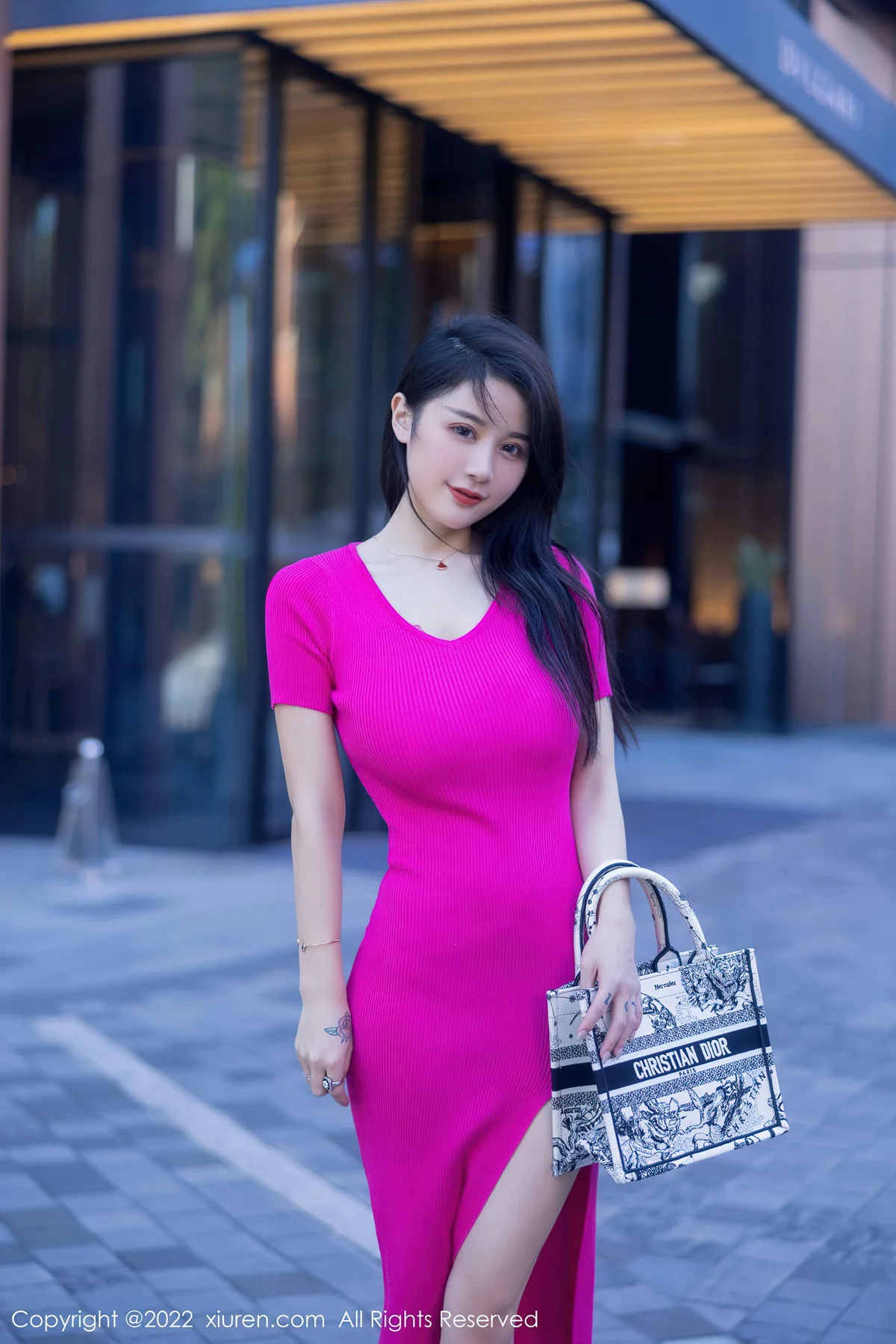 XiuRen 秀人 No.5582 美七 高跟翘臀 - 1