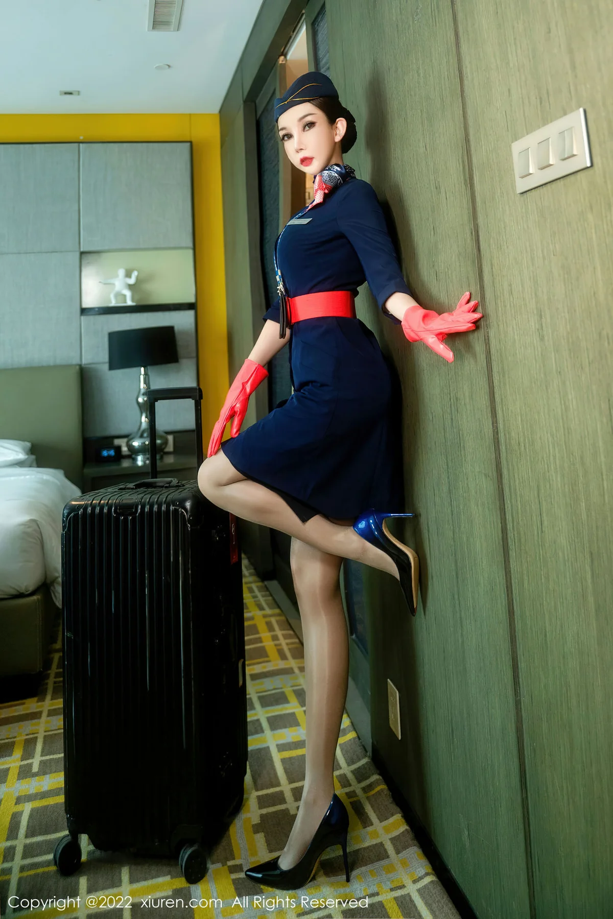 XiuRen 秀人 No.5609 陈怡曼御姐空乘系列长腿御姐 - 1