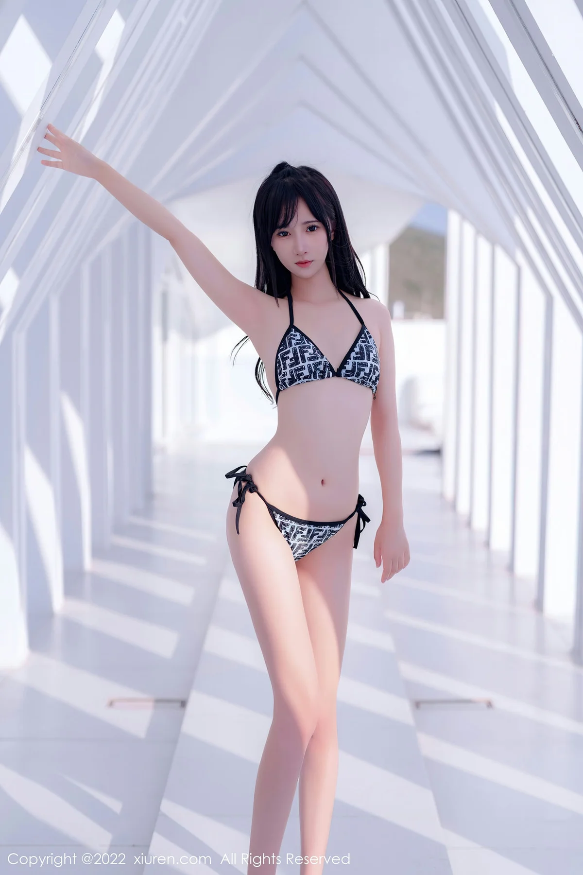 XiuRen 秀人 No.5611 小果冻儿 比基尼服饰大理旅拍写真33 - 6