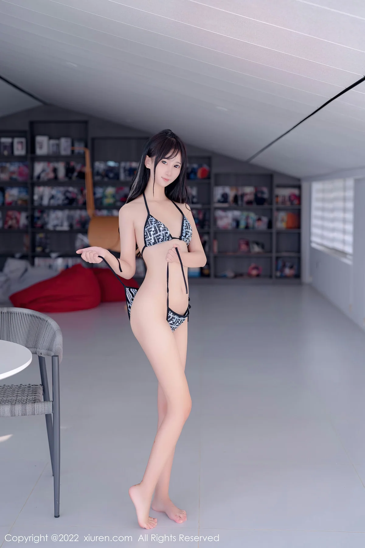 XiuRen 秀人 No.5611 小果冻儿 比基尼服饰大理旅拍写真33 - 2