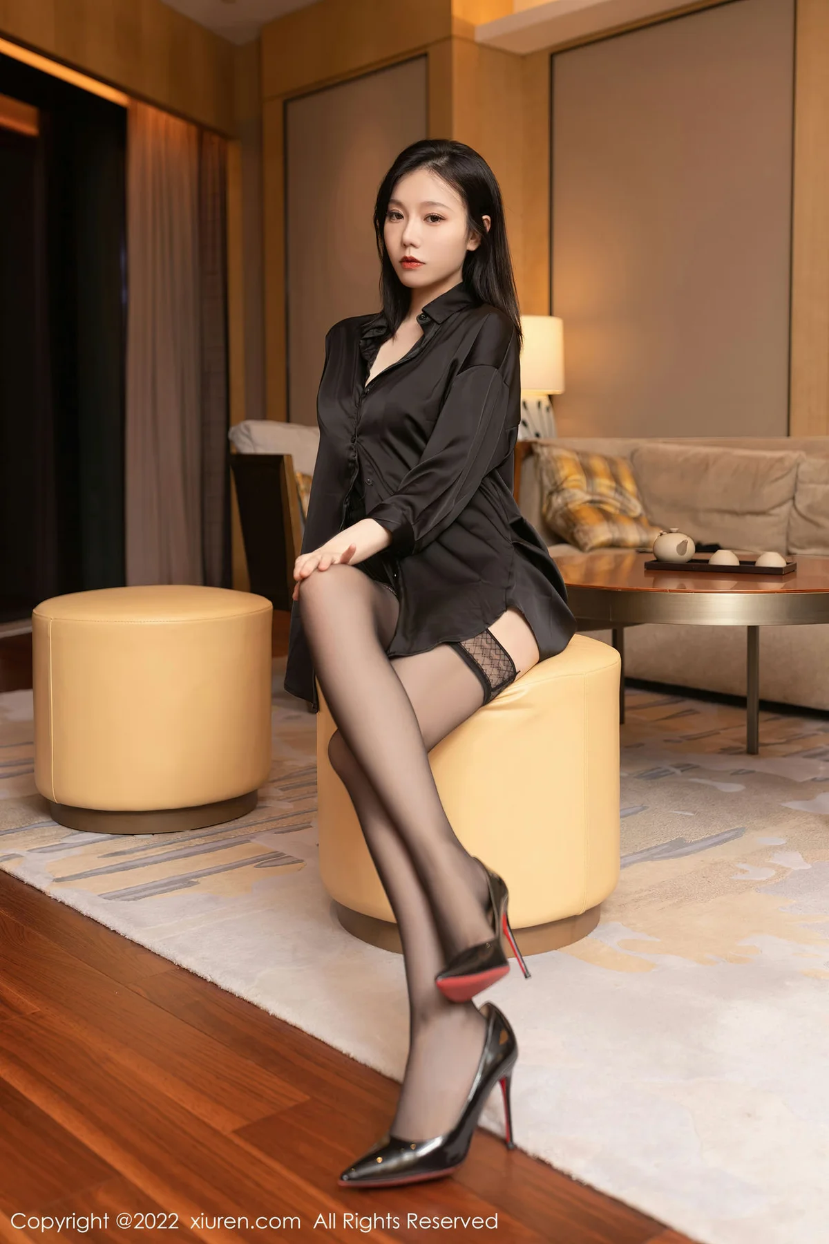 XiuRen 秀人 No.5613 安然anran 黑色情趣广州-云南旅拍22 - 1