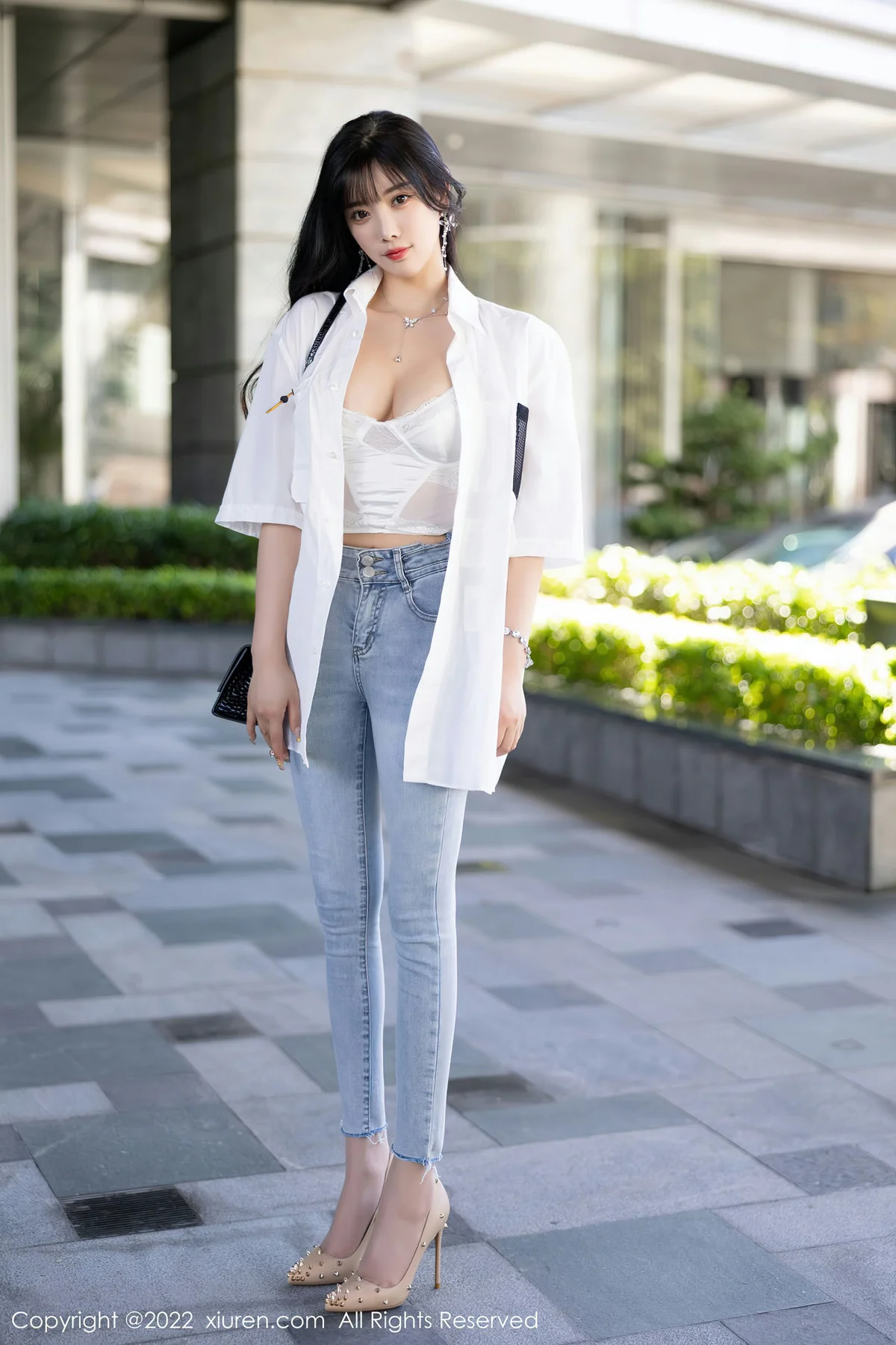 XiuRen 秀人 No.5614 杨晨晨Yome 丰腴身材私房写真2 - 1