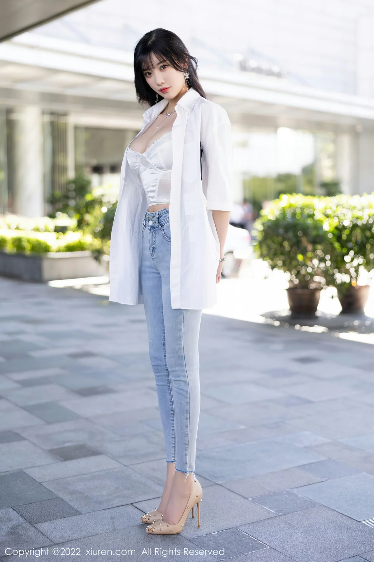 XiuRen 秀人 No.5614 杨晨晨Yome 丰腴身材私房写真2 - 3