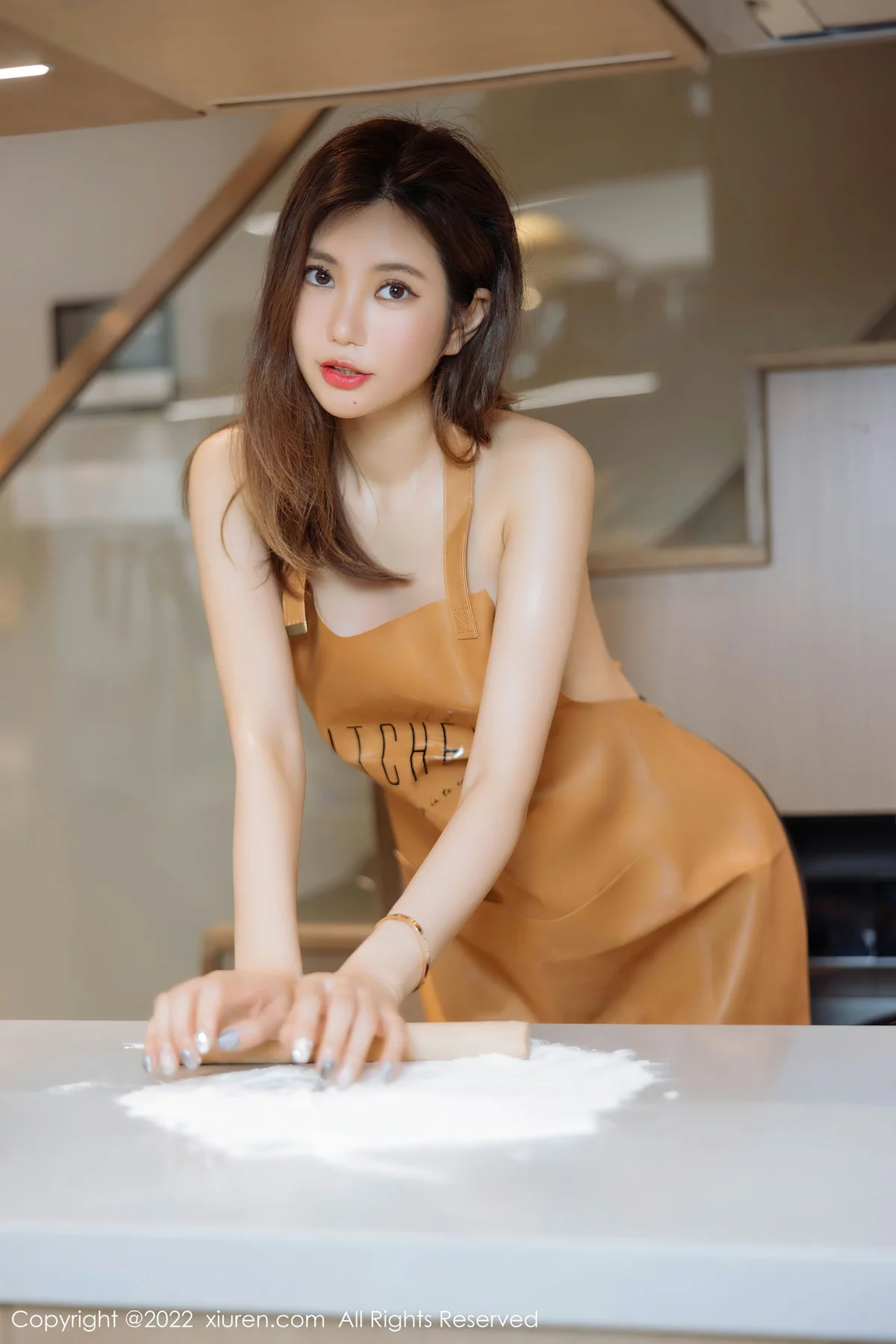 XiuRen 秀人 No.5634 绮里嘉ula 性感围裙写真111 - 10