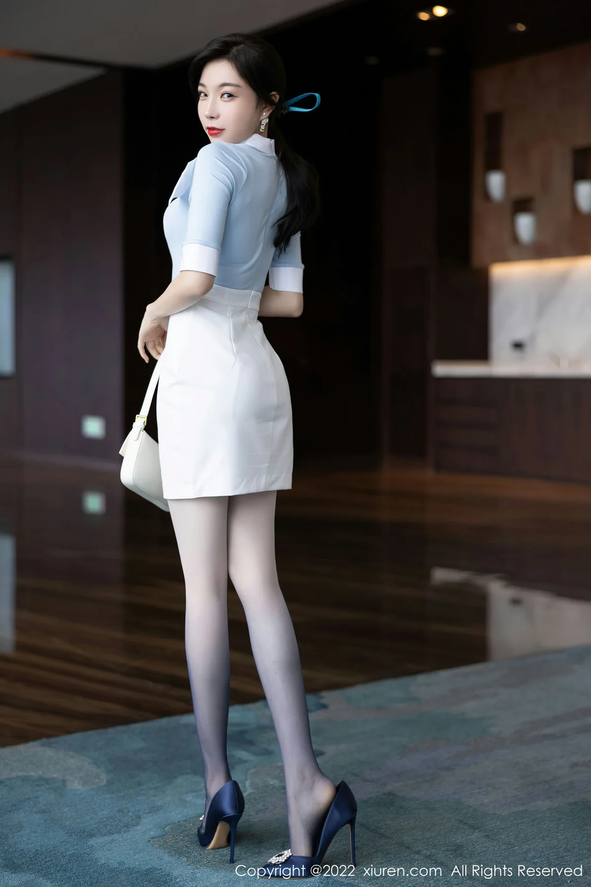 XiuRen 秀人 No.5643 徐莉芝Booty 娇美身段性感十足性感写真1 - 10