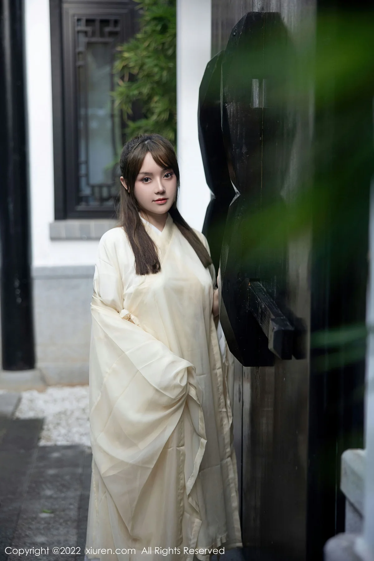 XiuRen 秀人 No.5653 豆瓣酱 白色古装服饰性感写真3 - 1