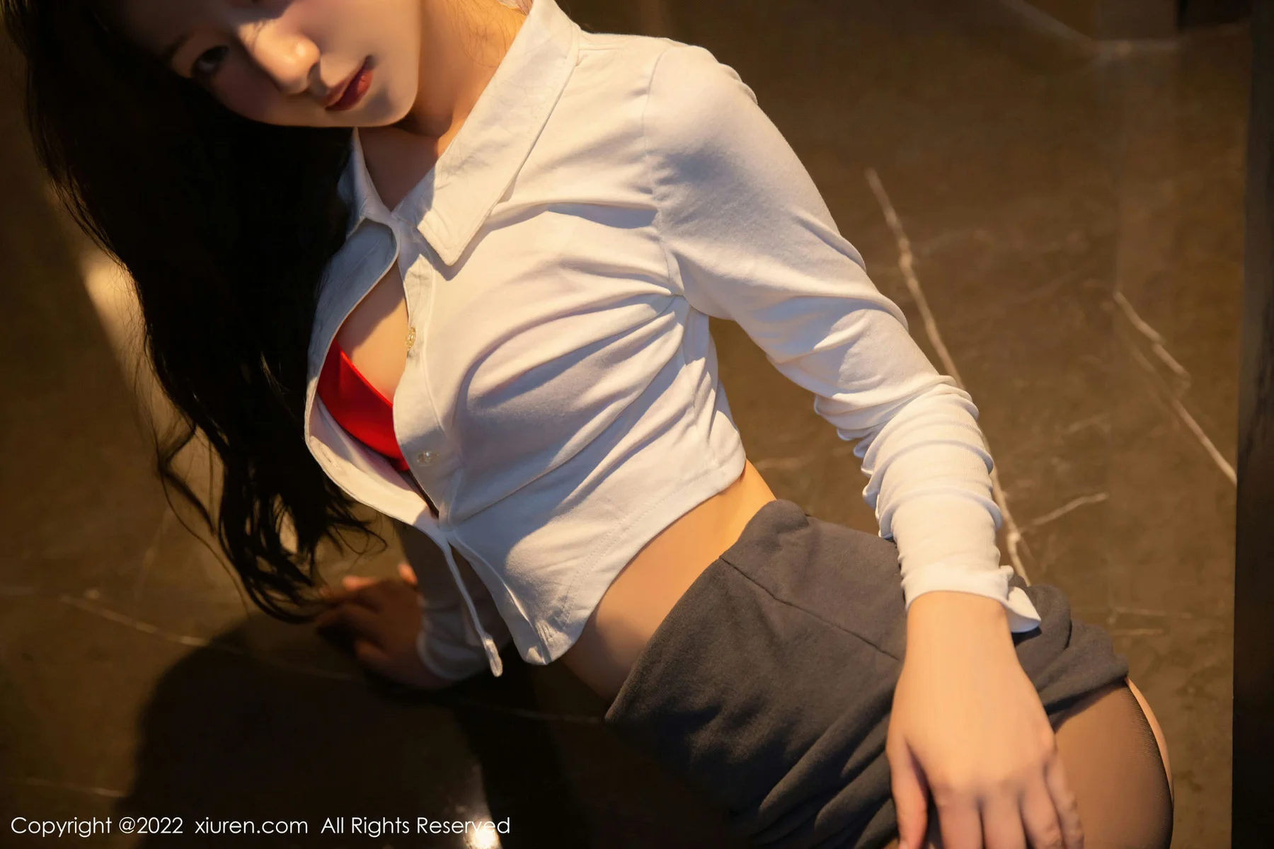 XiuRen 秀人 No.5661 熊小诺 酒醉剧情拍摄短裙写真3 - 7