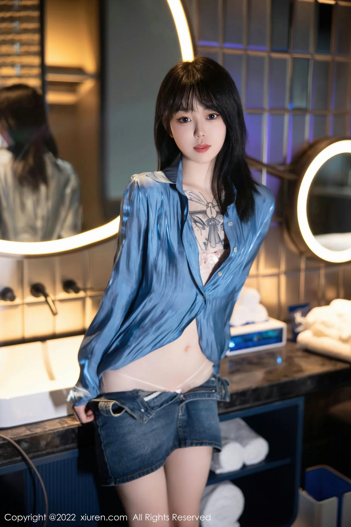 XiuRen 秀人 No.5662 奶瓶. 牛仔短裙性感写真3 - 2