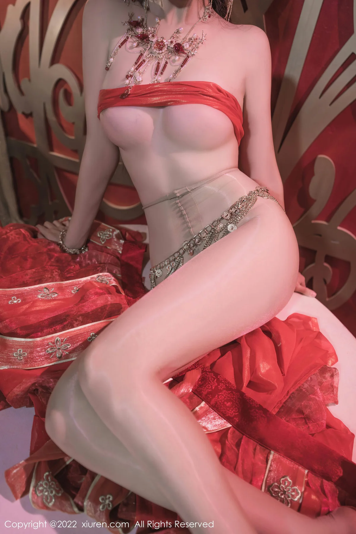 XiuRen 秀人 No.5699 利世 西域舞娘扮演性感写真1 - 5