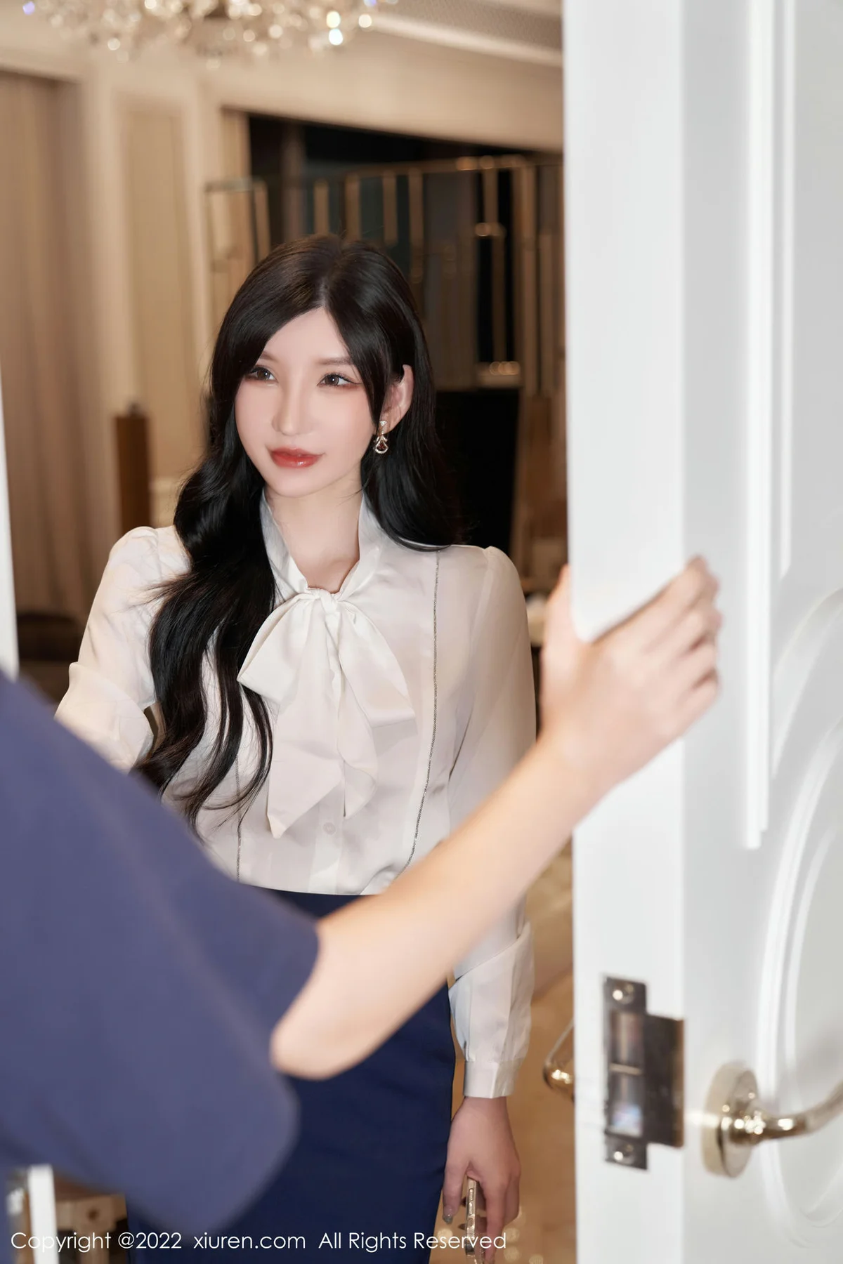 XiuRen 秀人 No.5716 周于希Sally 冷艳气质让人心神俱醉成都-珠海心愿旅拍 - 4