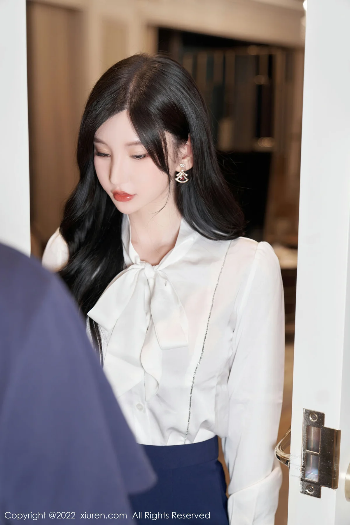 XiuRen 秀人 No.5716 周于希Sally 冷艳气质让人心神俱醉成都-珠海心愿旅拍 - 5