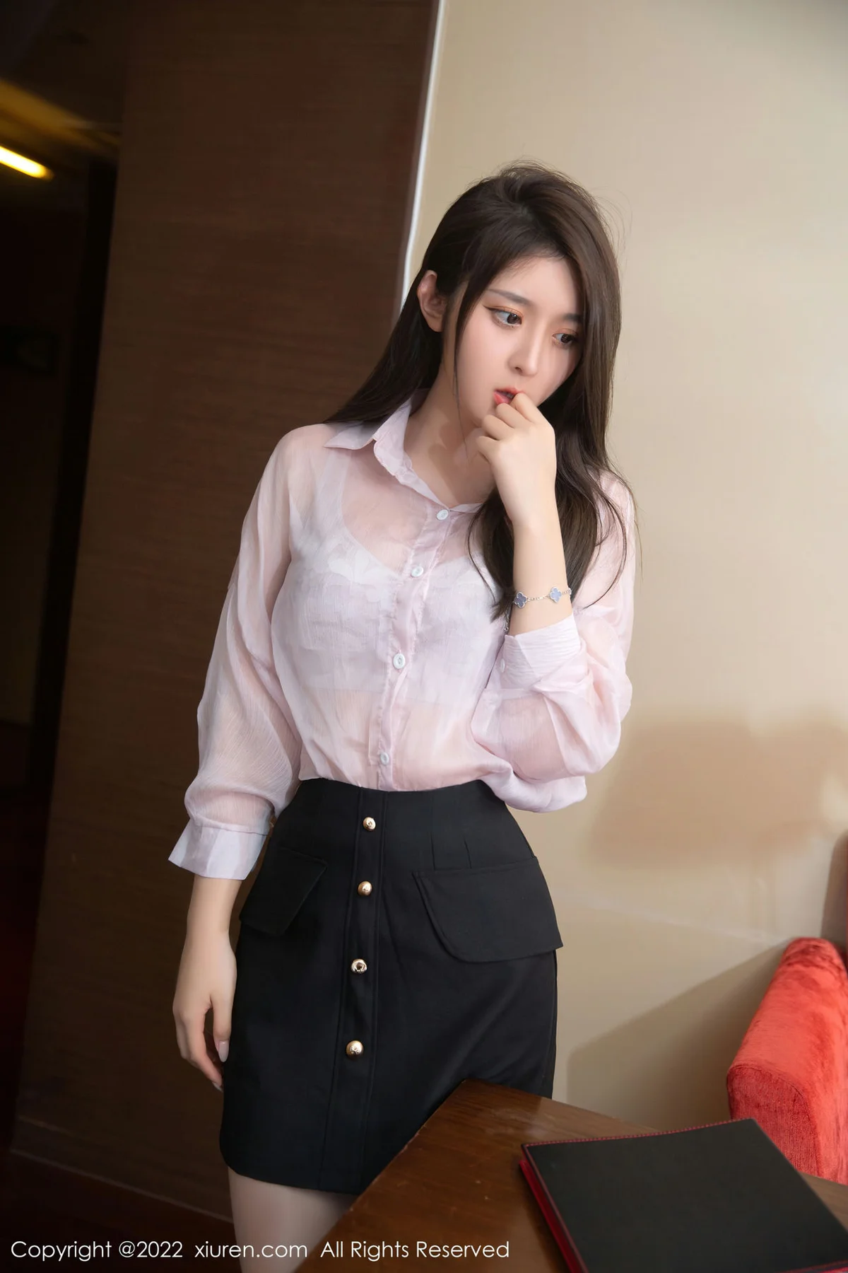 XiuRen 秀人 No.5741 夏甜甜 轻透浅色上衣33 - 6