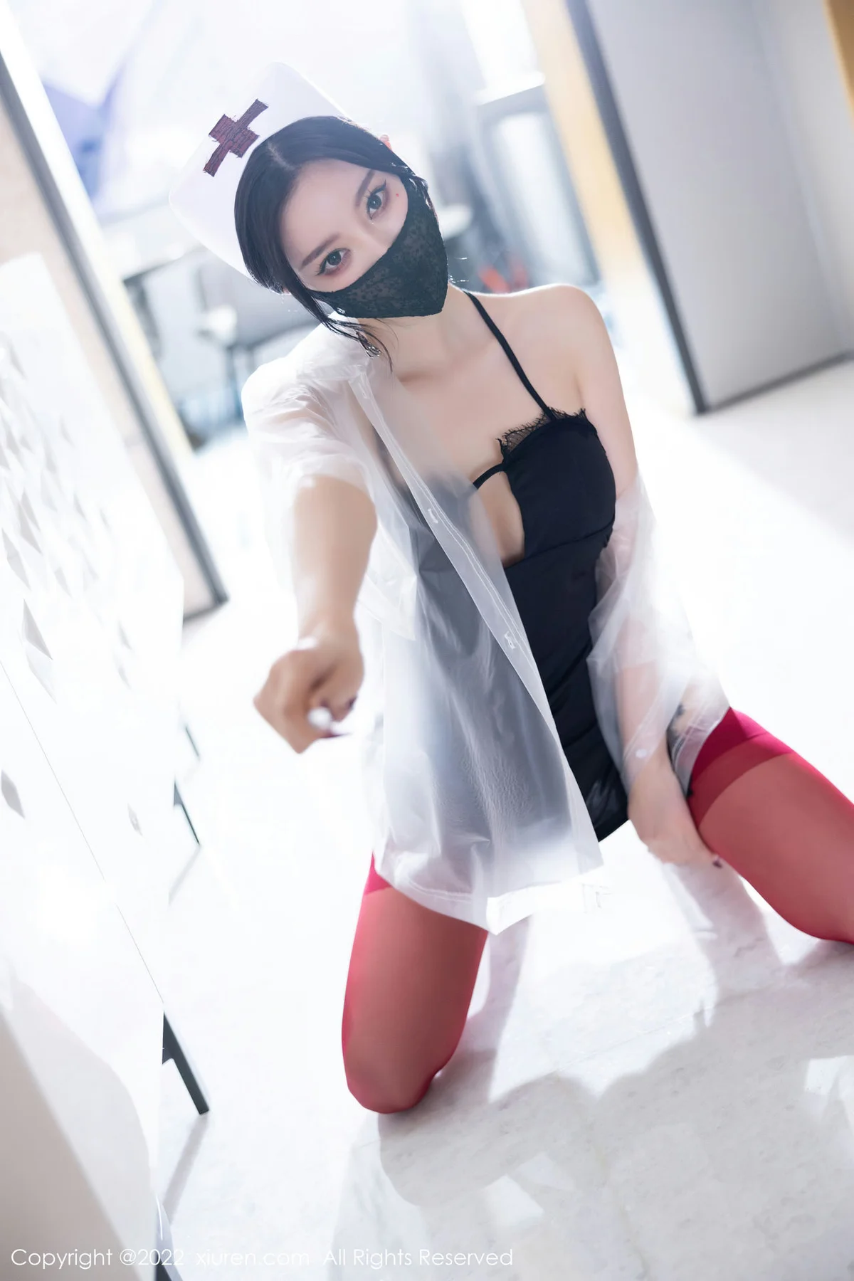 XiuRen 秀人 No.5751 杨晨晨万圣节主题拍摄私房写真 - 1