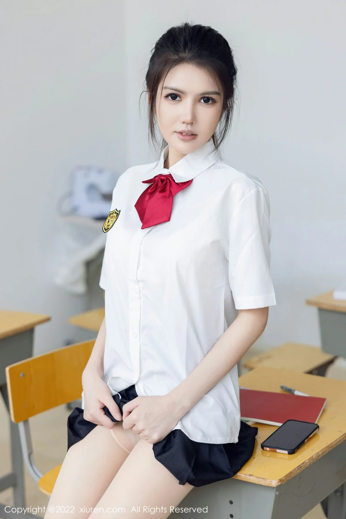 XiuRen 秀人 No.5762 媛媛酱belle教室场景拍摄性感写真3 - 5