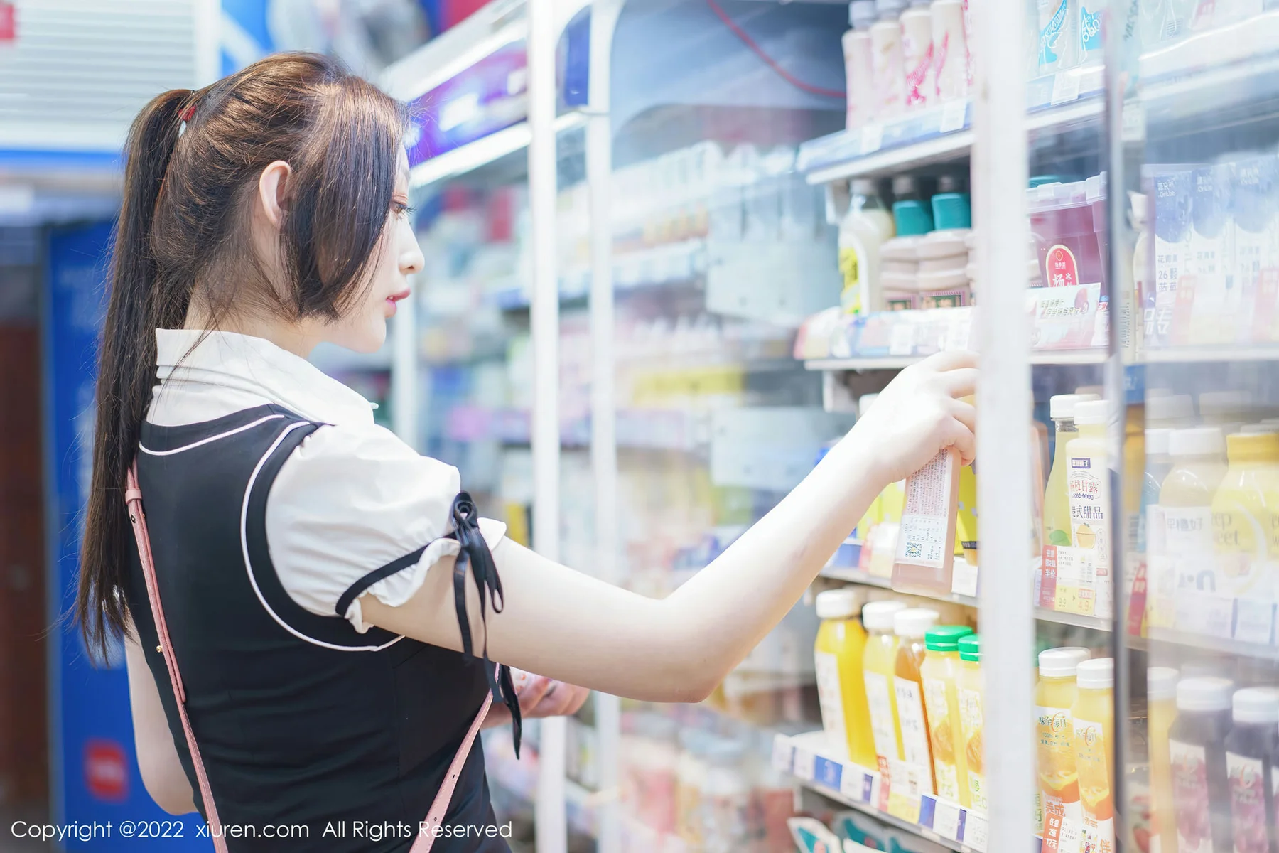 XiuRen 秀人 No.5807 妲己_Toxic 晶莹剔透雪峰美臀十月心愿旅拍1 - 4