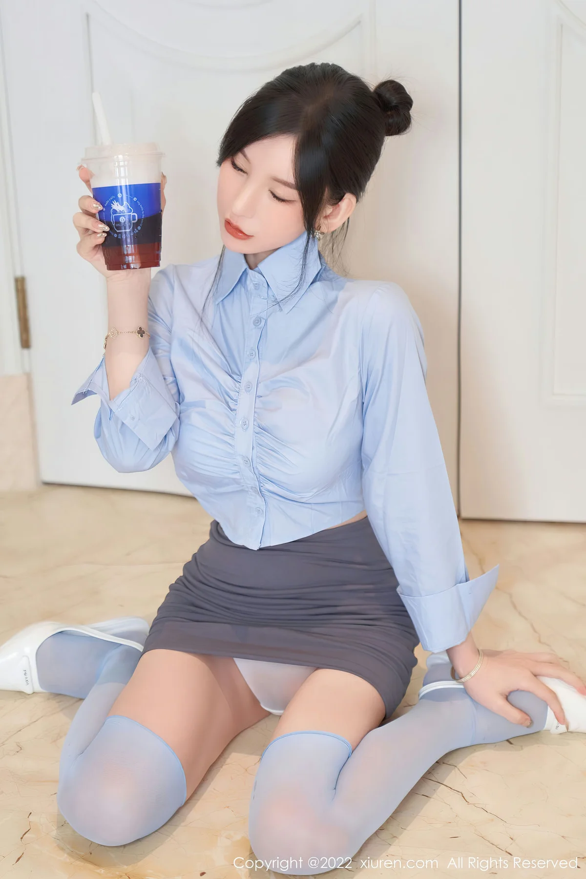 XiuRen 秀人 No.5812 周于希Sally 学习永无止境成都-珠海心愿旅拍 - 7