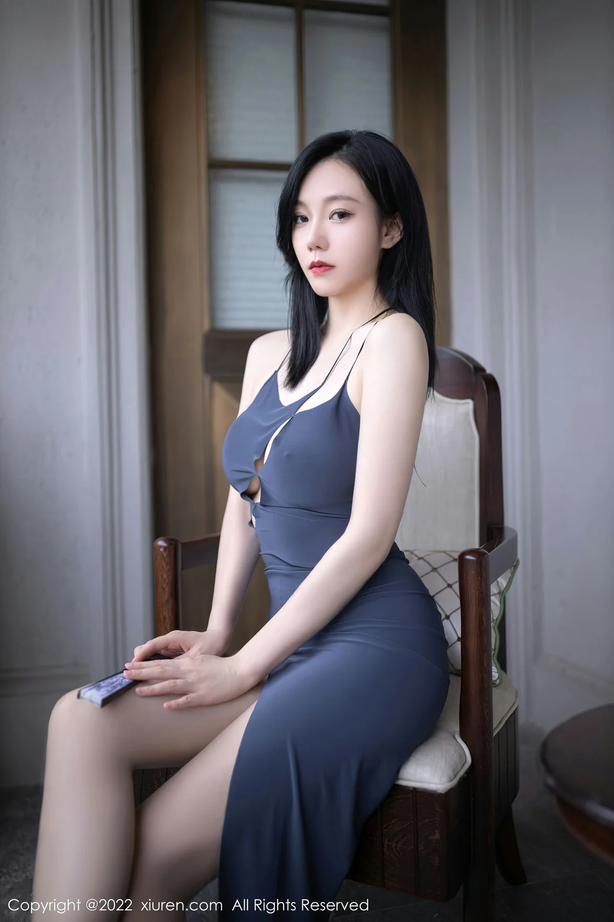 XiuRen 秀人 No.5824 安然anran 露肩连衣短裙北京旅拍1 - 4