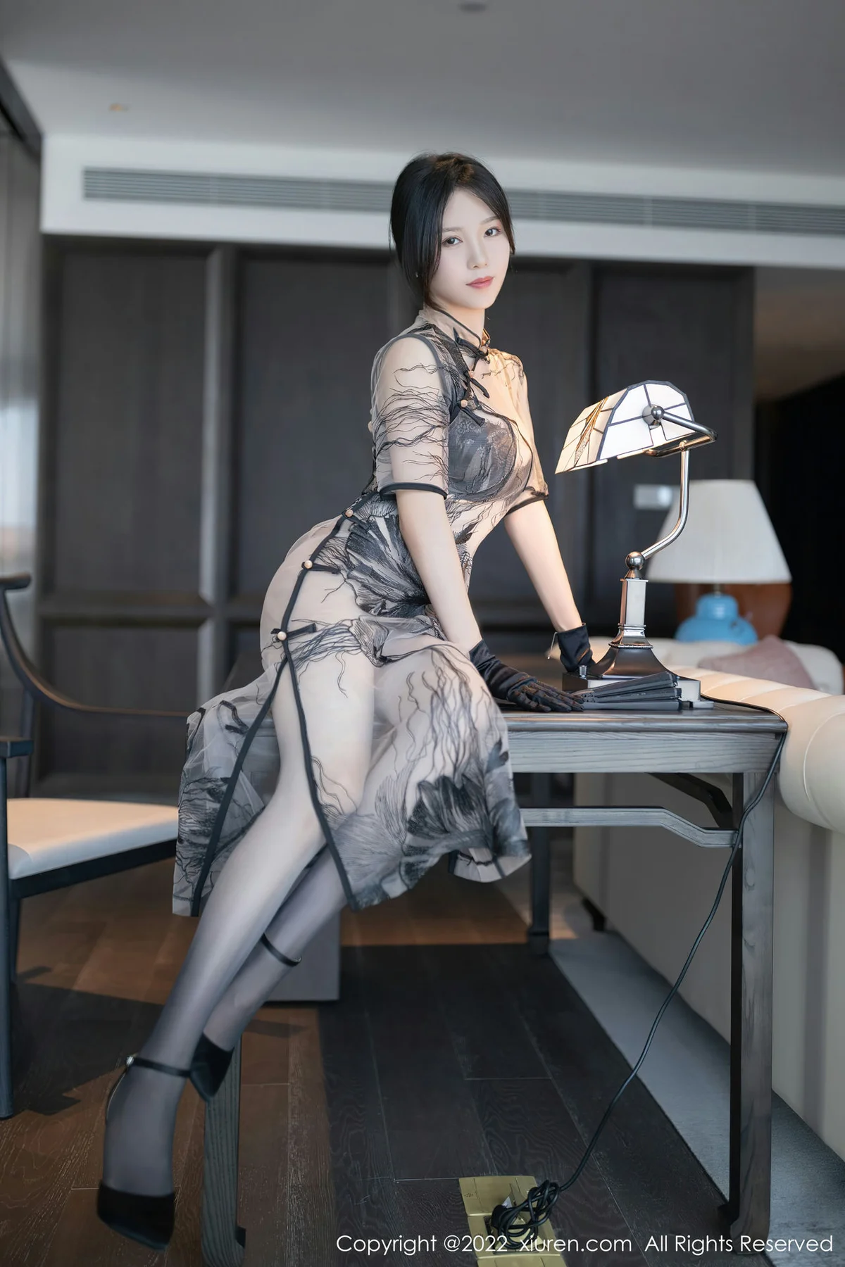 XiuRen 秀人 No.5830 利世 轻透薄纱旗袍性感写真1 - 8