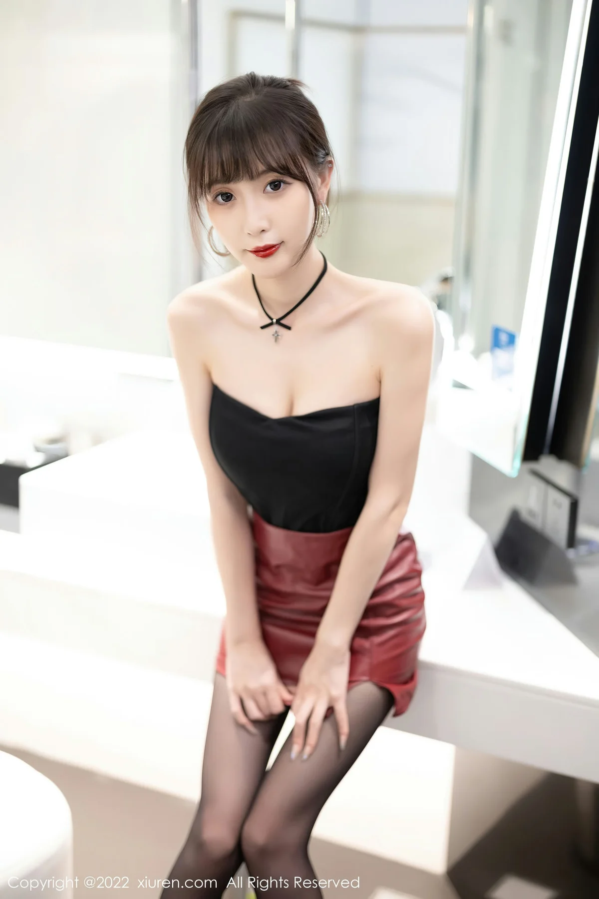 XiuRen 秀人 No.5831 林星阑 皮质短裙魅惑黑丝性感写真11 - 4