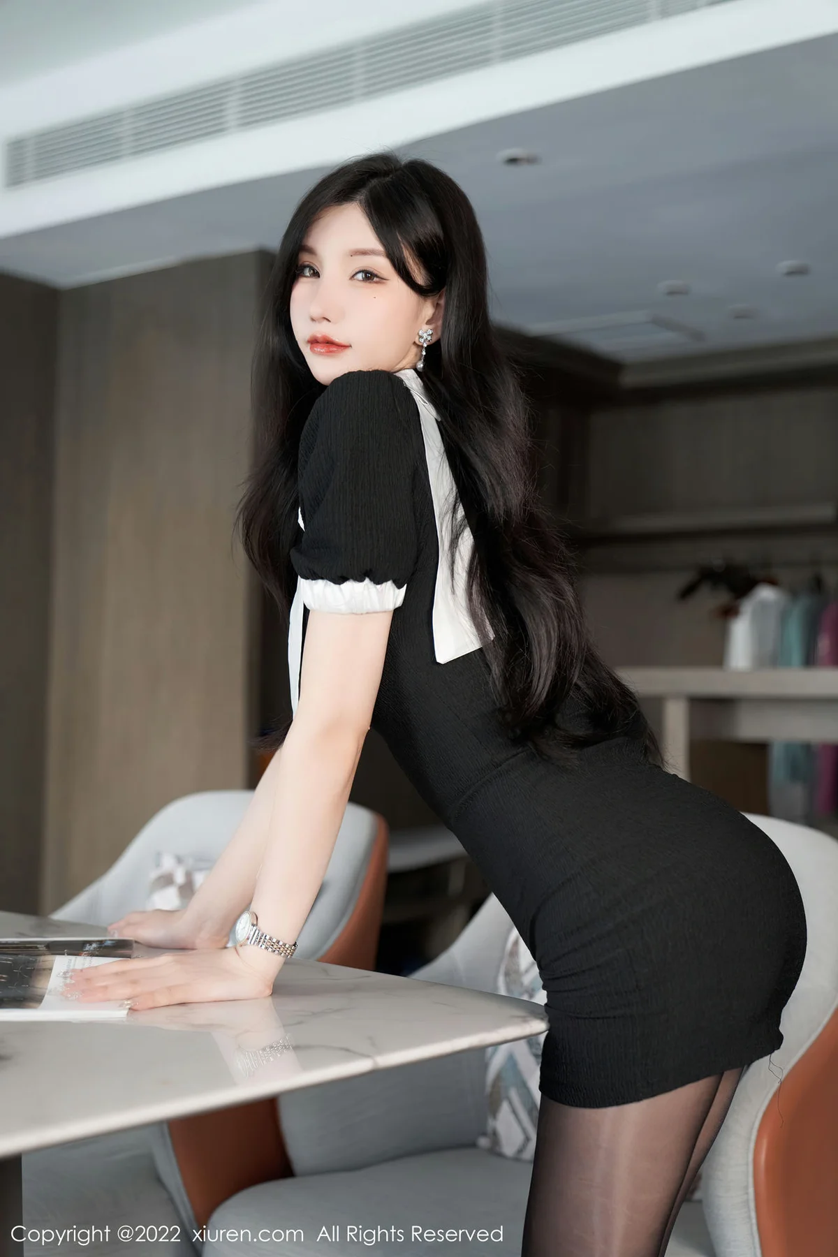 XiuRen 秀人 No.5848 周于希Sally 同事升职为此贺喜剧情版套图11 - 7