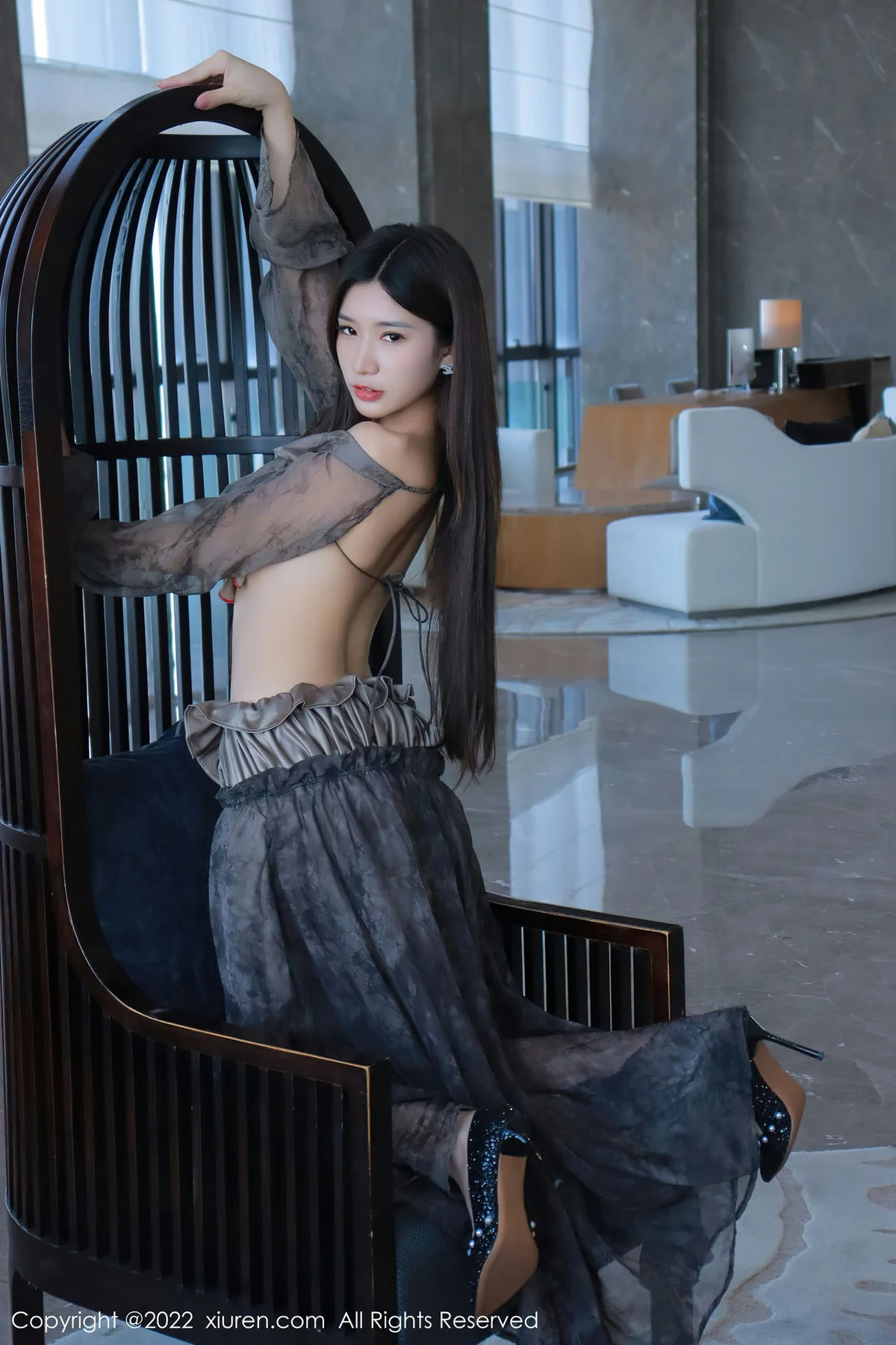 XiuRen 秀人 No.5857 hebe韩心雨 香格里拉旅拍写真 - 2