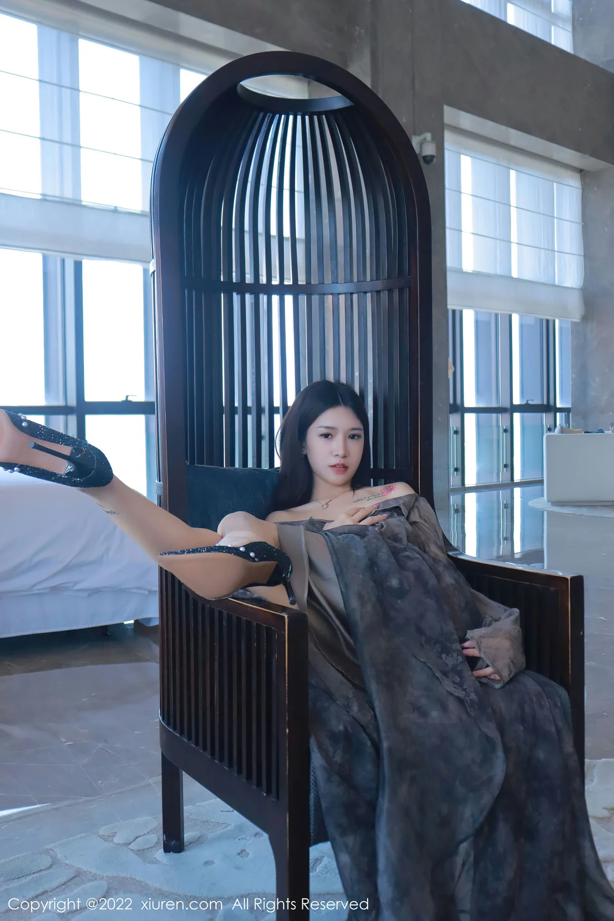 XiuRen 秀人 No.5857 hebe韩心雨 香格里拉旅拍写真 - 9