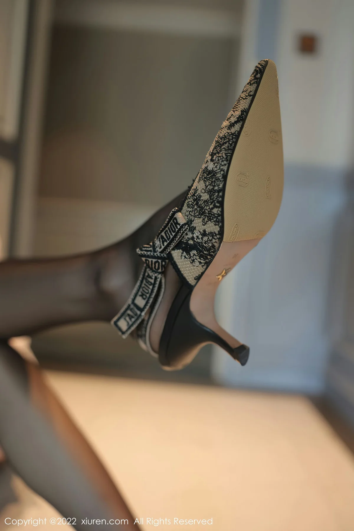 XiuRen 秀人 No.5861 77qiqi 红色蕾丝内衣性感写真1 - 1