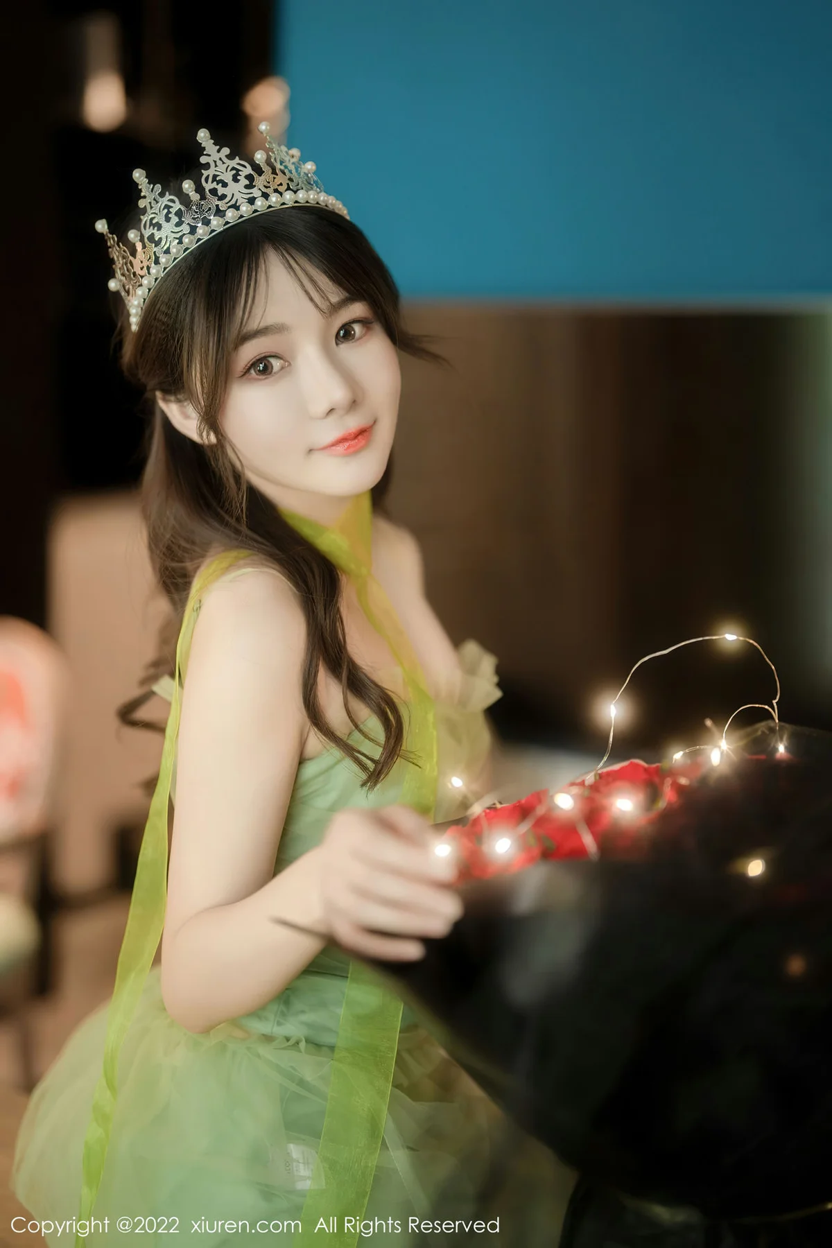 XiuRen 秀人 No.5875 婠婠么 淡绿色连衣长裙性感写真222 - 2