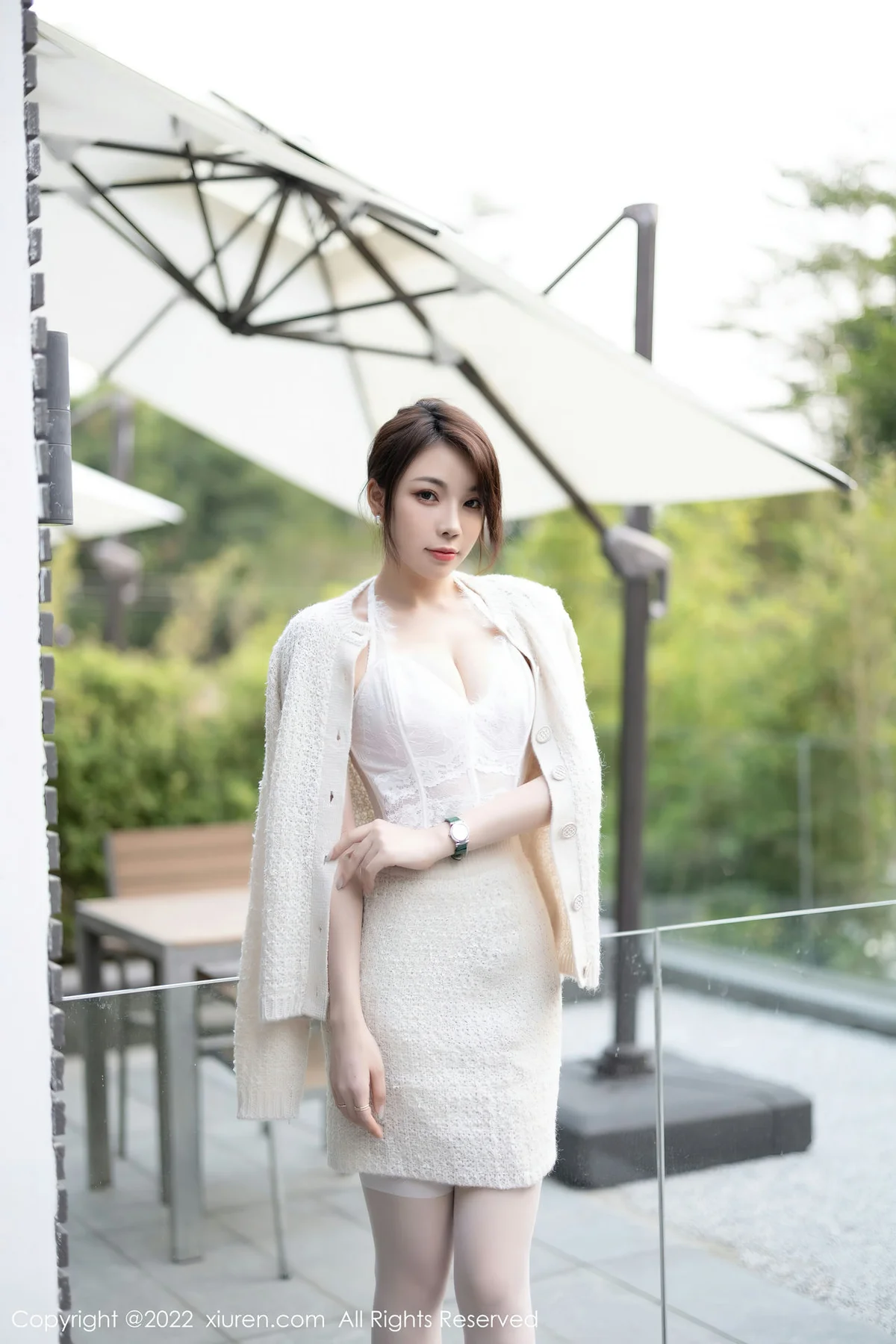 XiuRen 秀人 No.5880 徐莉芝Booty 白色蕾丝内衣性感写真 - 2