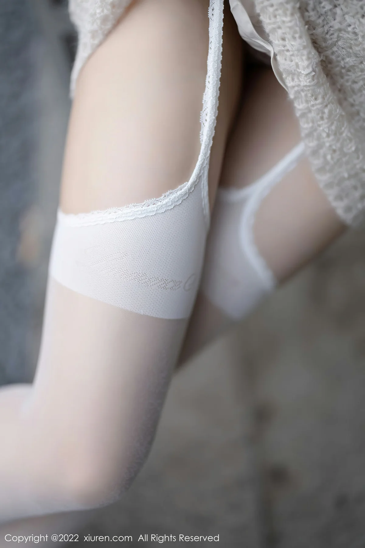 XiuRen 秀人 No.5880 徐莉芝Booty 白色蕾丝内衣性感写真 - 2