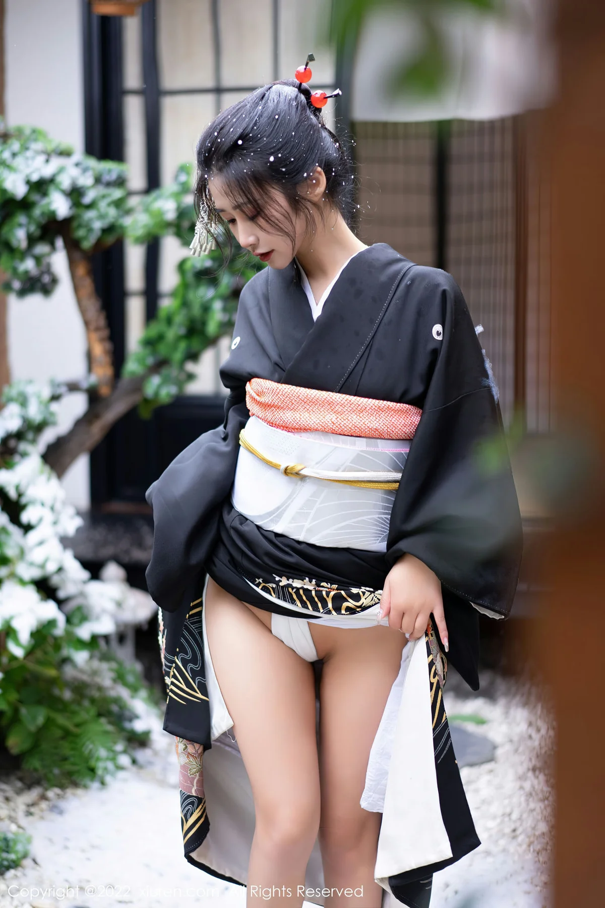 XiuRen 秀人 No.5932 laura阿姣 深色日式和服性感写真 - 10