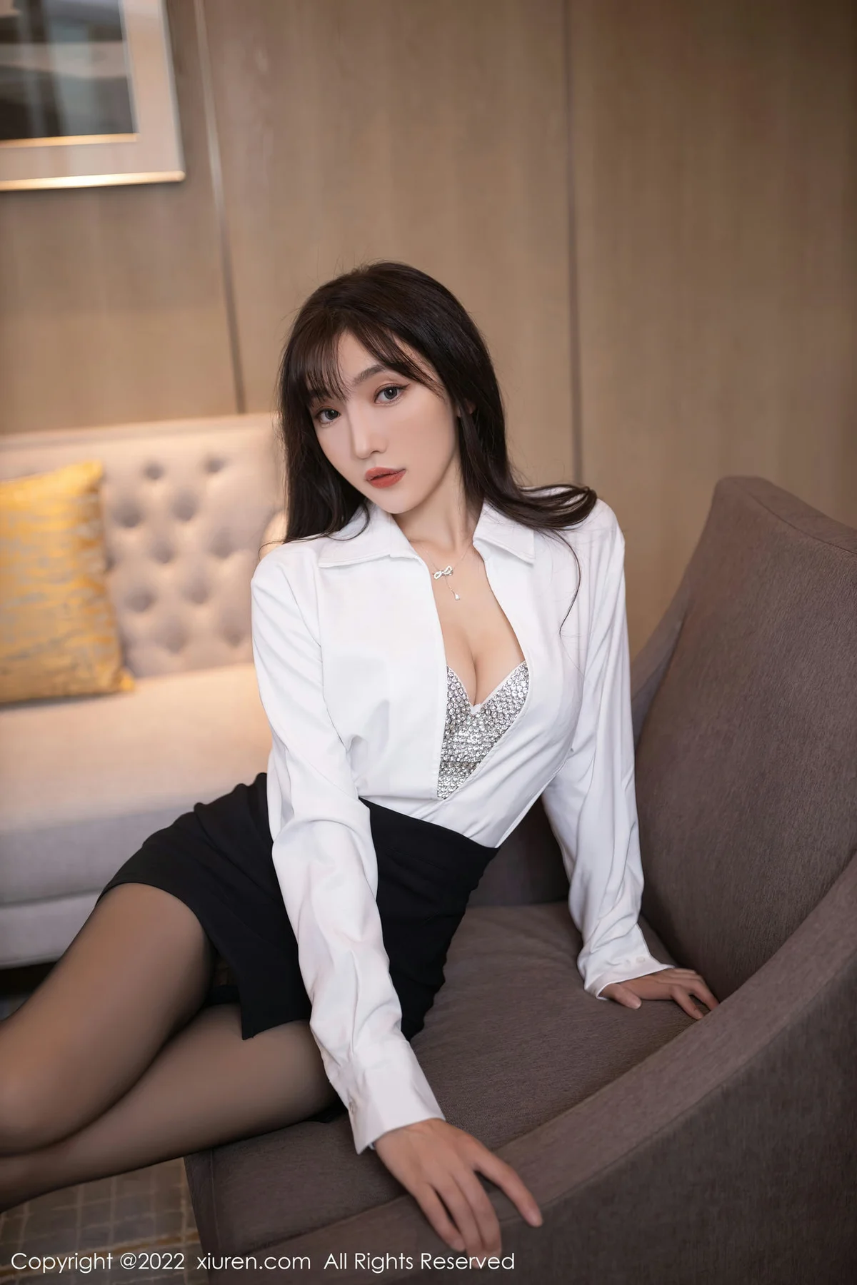 XiuRen 秀人 No.5940 陆萱萱 妖艳动人北京旅拍 - 6