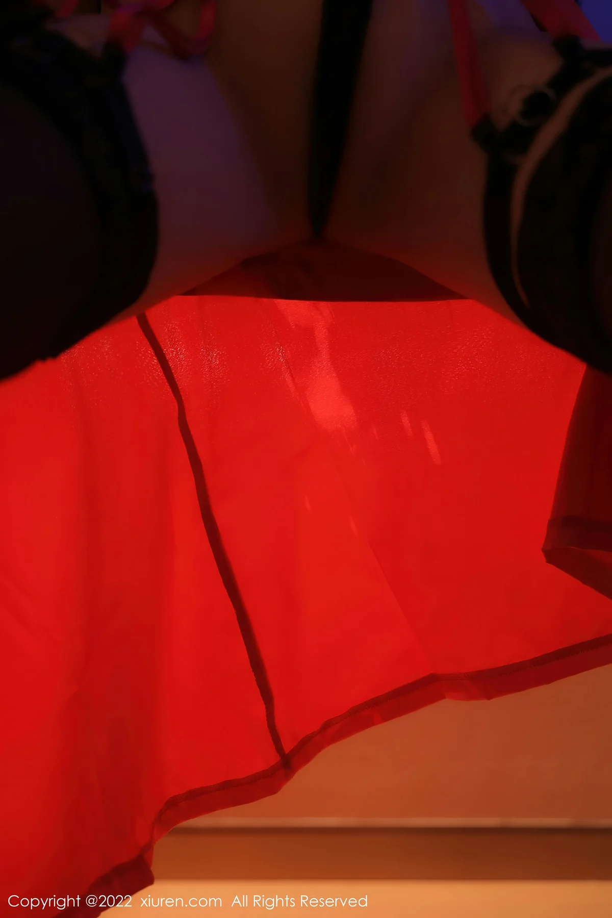 XiuRen 秀人 No.5952 江真真 玫红色睡裙性感写真 - 9