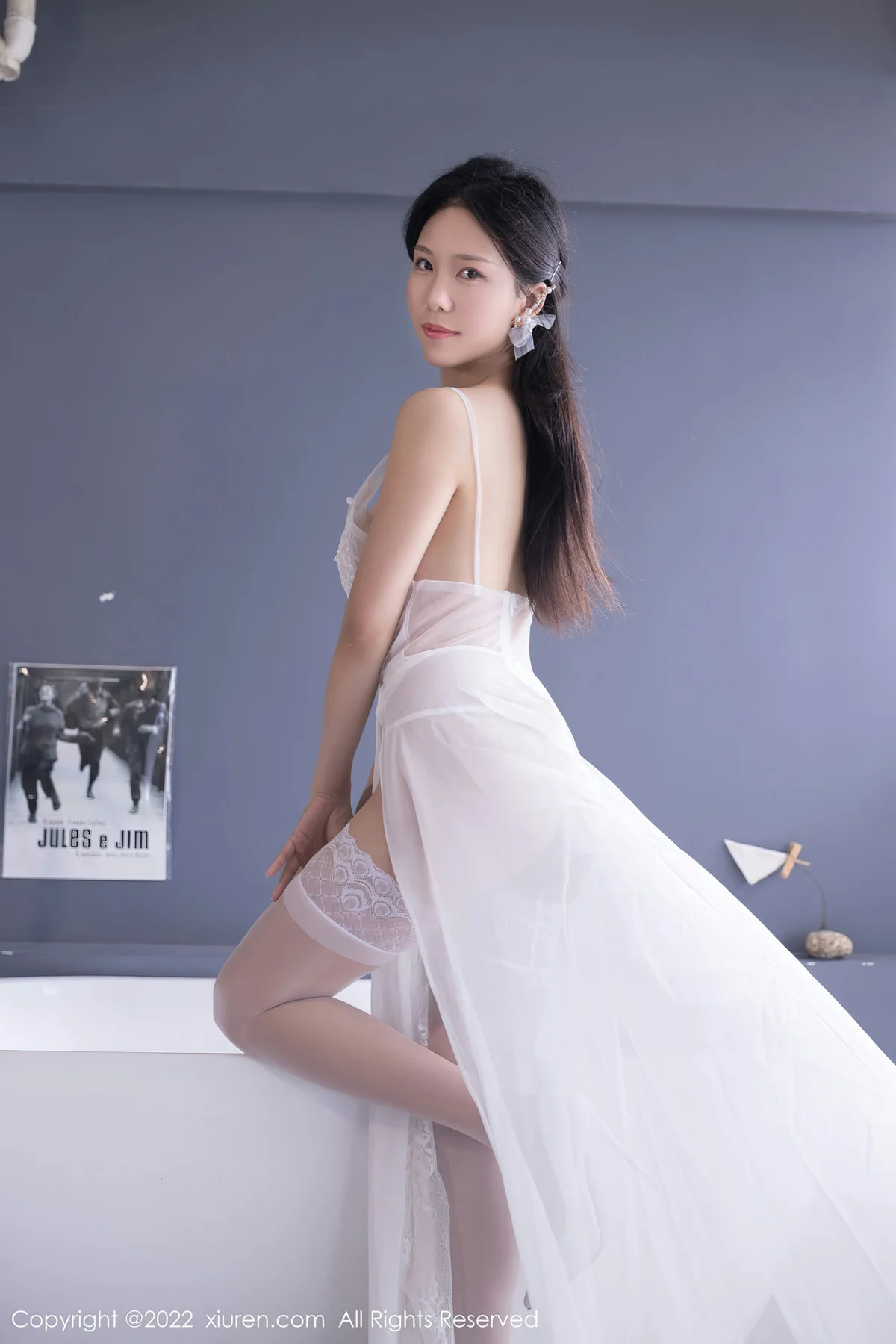 XiuRen 秀人 No.5965 利世 白色婚纱服饰性感写真 - 1