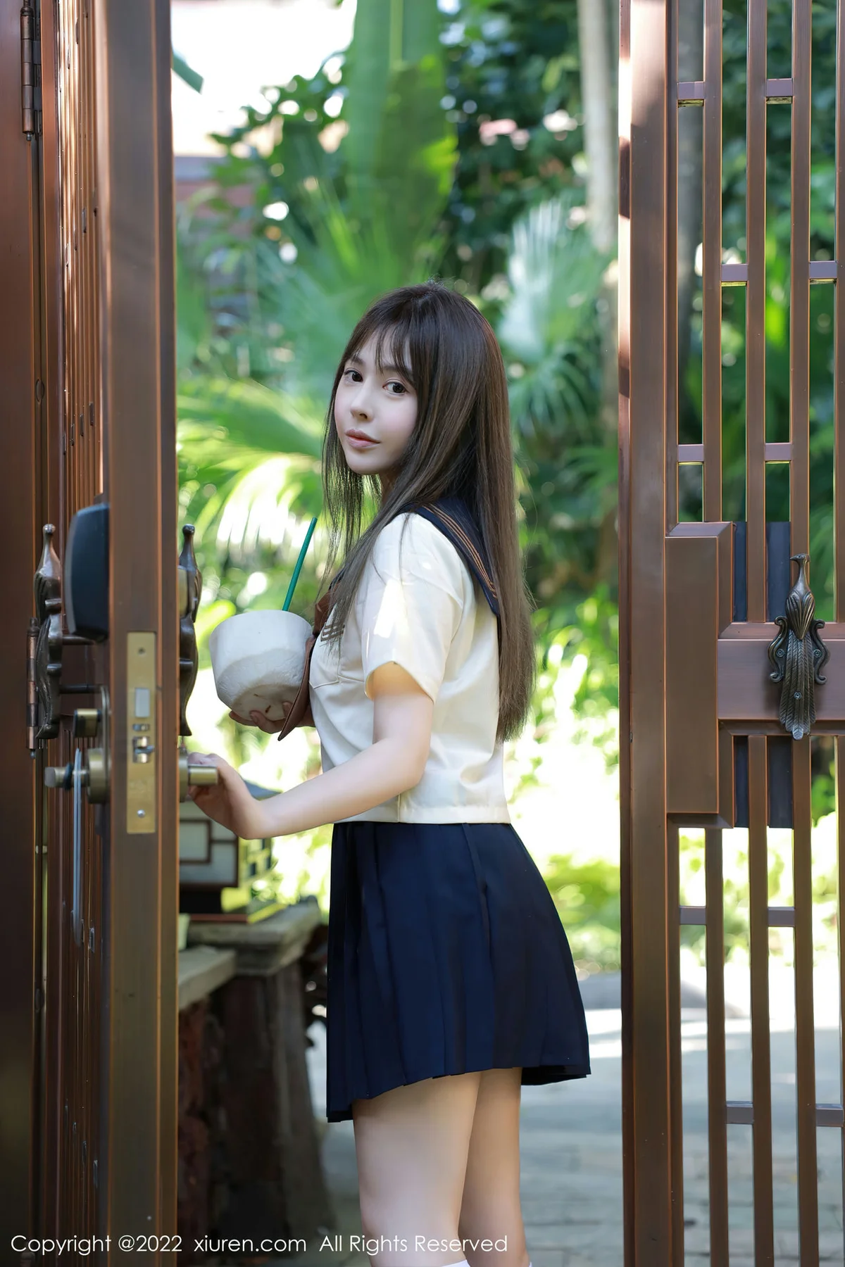 XiuRen 秀人 No.6021 Evelyn艾莉 白色水手服南京旅拍 - 1