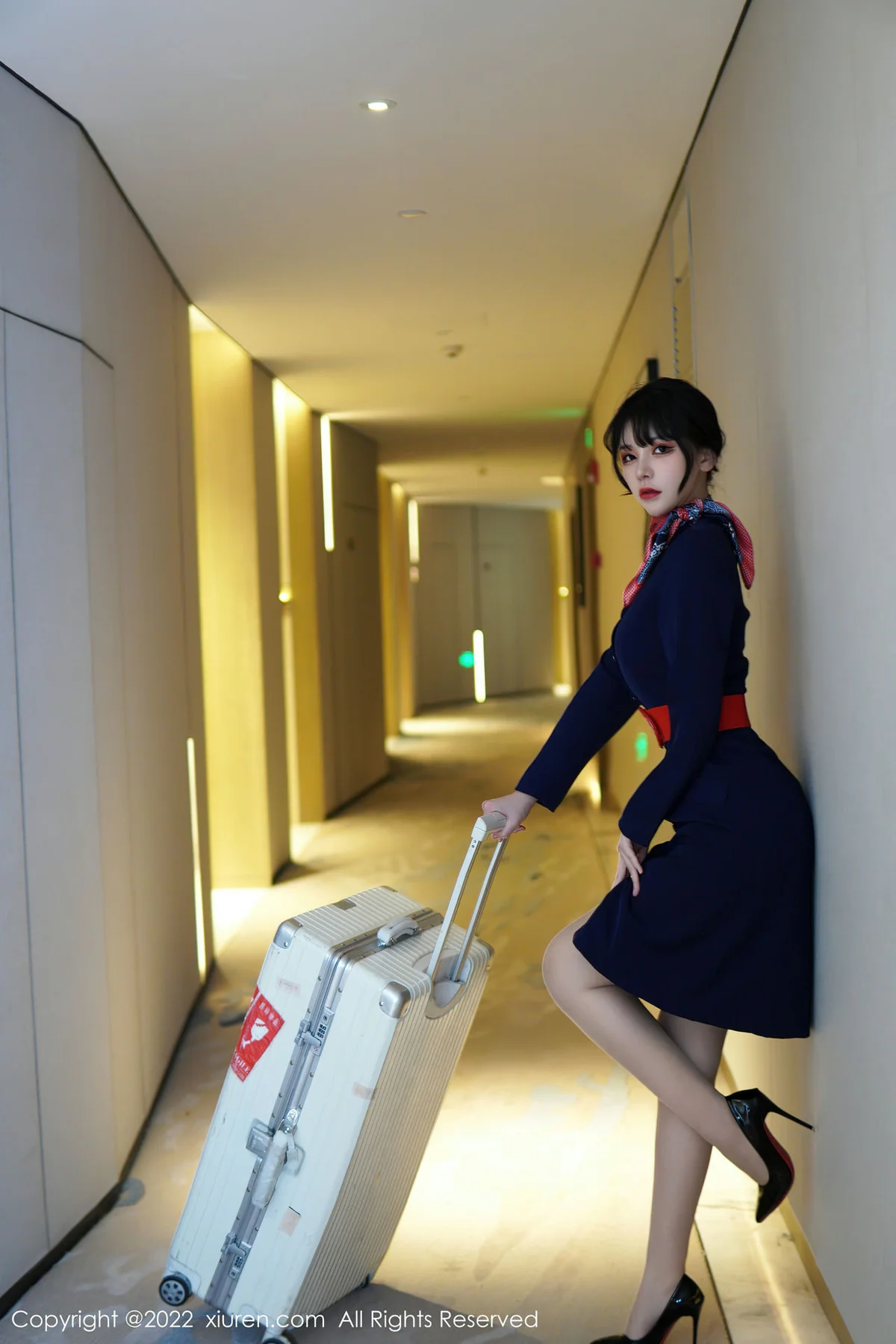 XiuRen 秀人 No.6048 桃桃子 空姐制服新人第二套写真 - 5