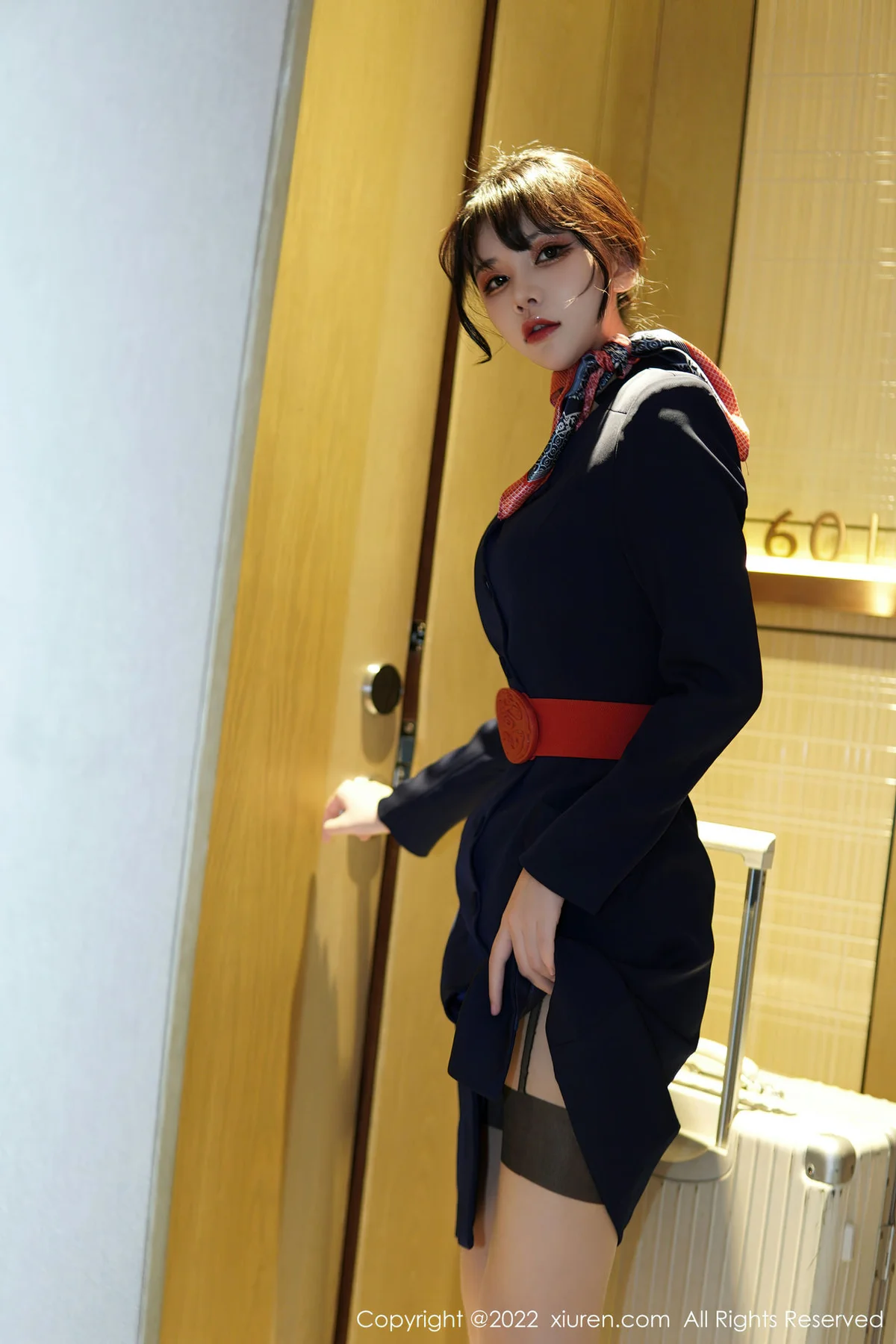 XiuRen 秀人 No.6048 桃桃子 空姐制服新人第二套写真 - 9