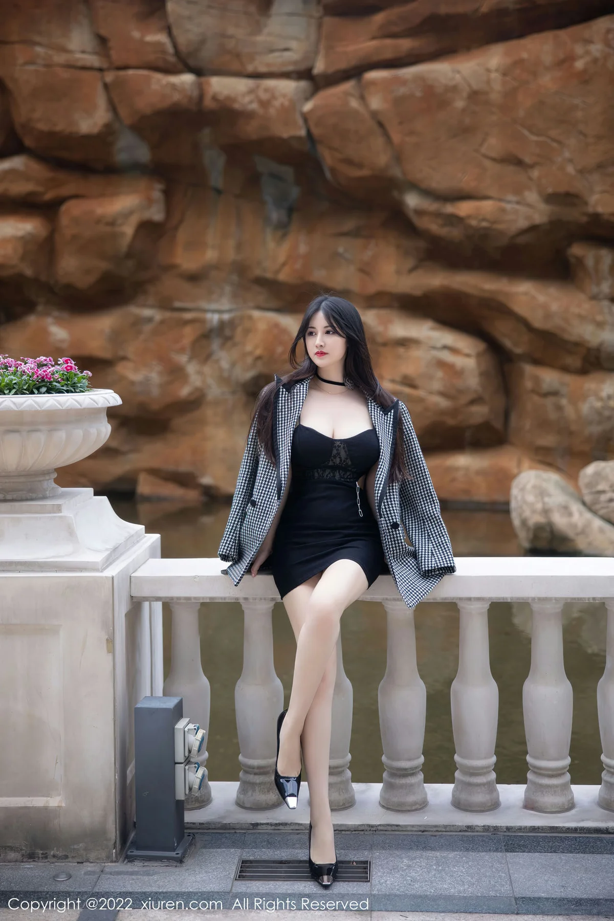 XiuRen 秀人 No.6049 诗诗kiki 连衣短裙性感写真 - 6