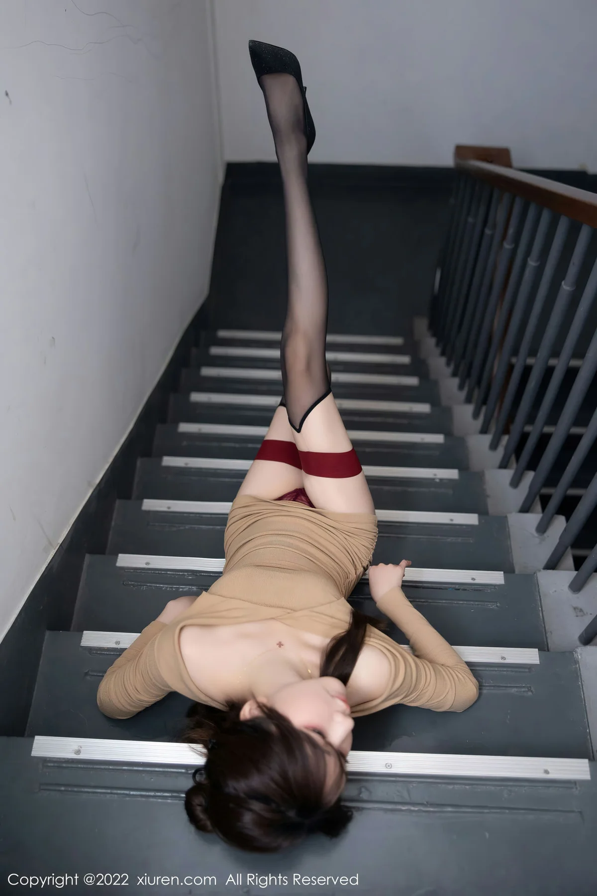 XiuRen 秀人 No.6056 婠婠么 性感魅惑黑丝性感写真 - 6