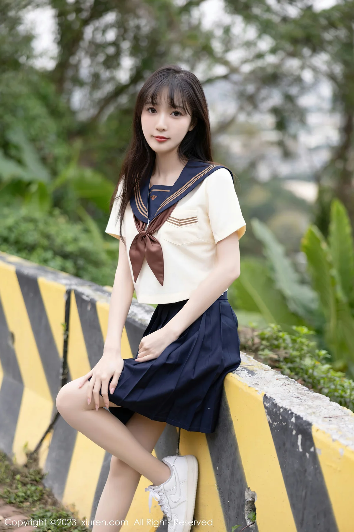 XiuRen 秀人 No.6126 林星阑 性感学妹海南岛旅拍 - 1