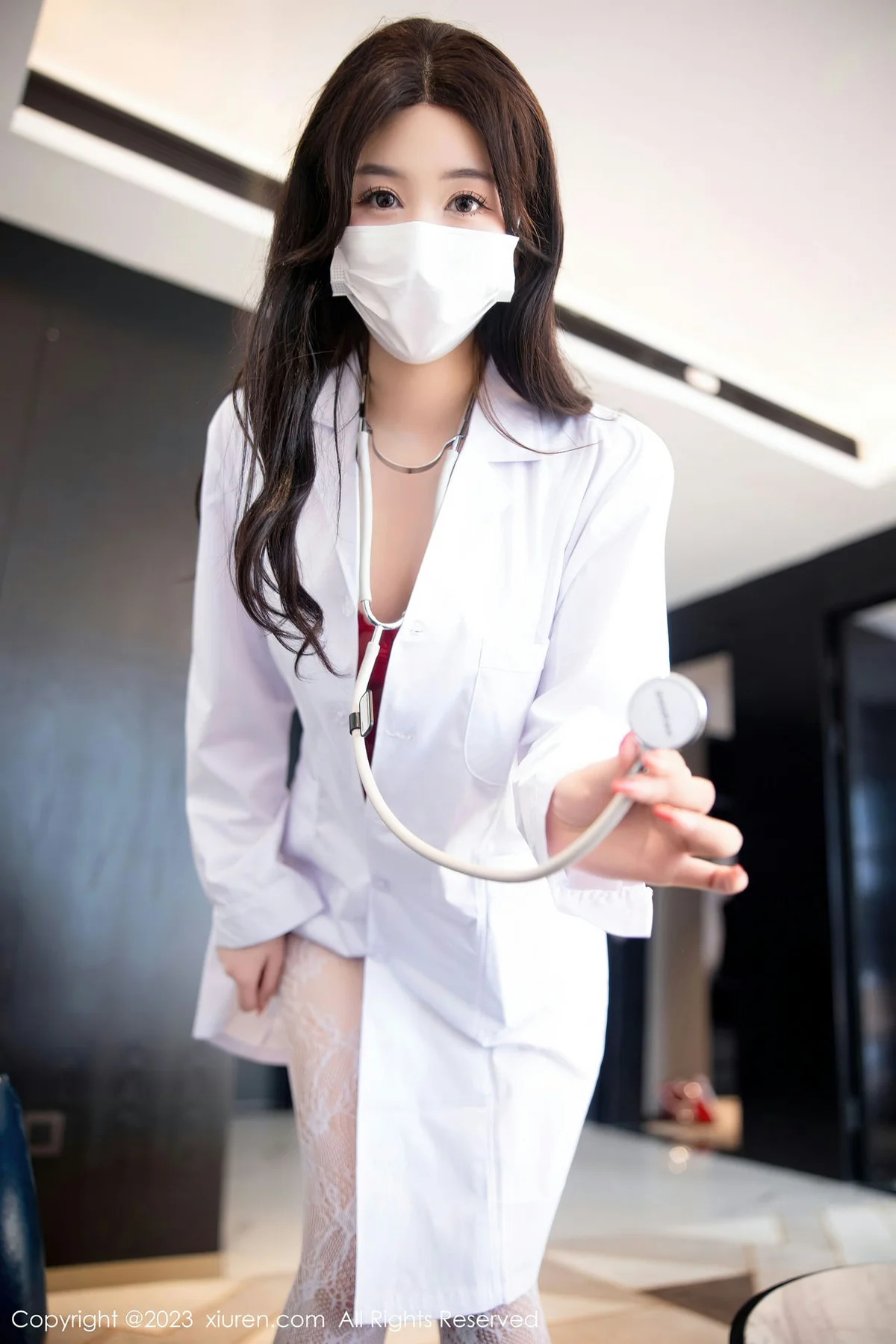 XiuRen 秀人 No.6130 江真真 白色护士服性感写真 - 1