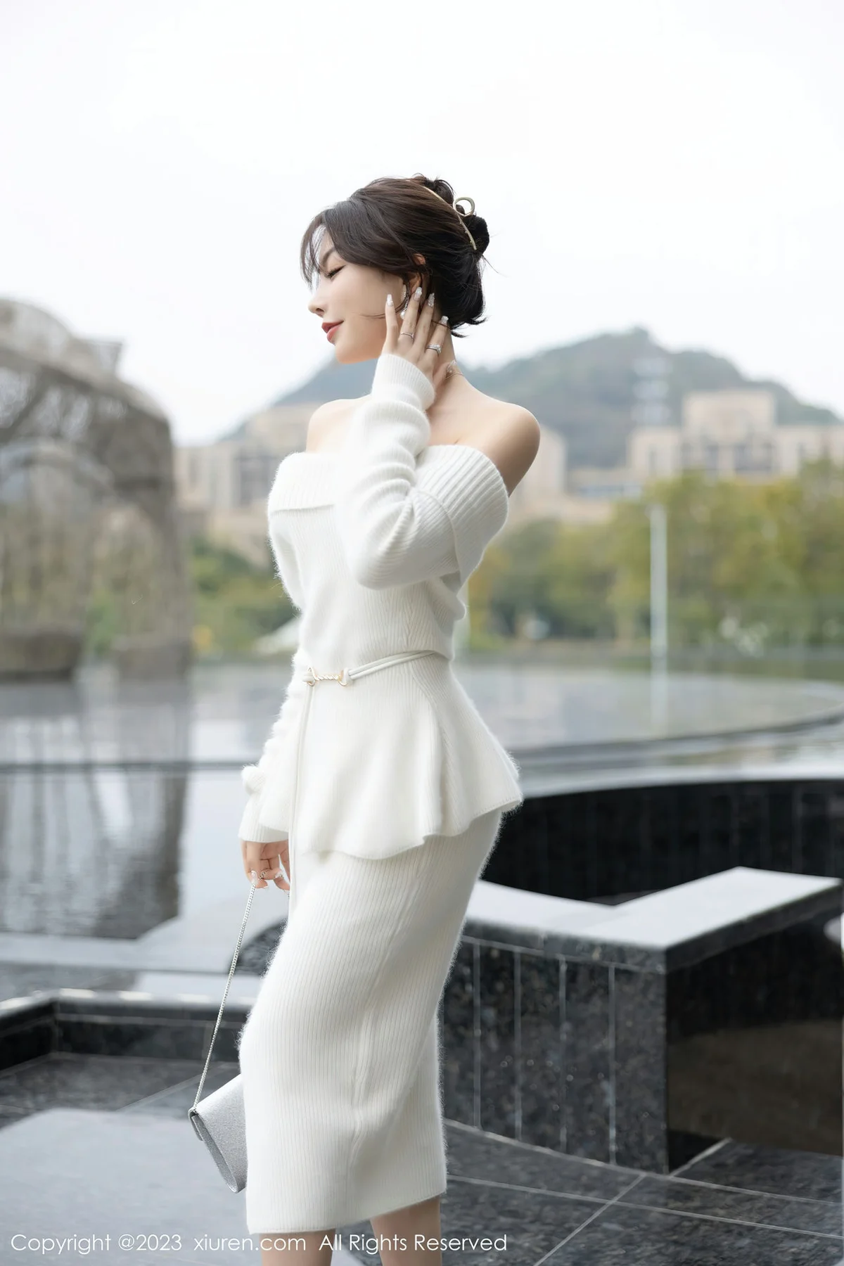 XiuRen 秀人 No.6132 徐莉芝Booty 白色蕾丝内衣性感写真 - 2