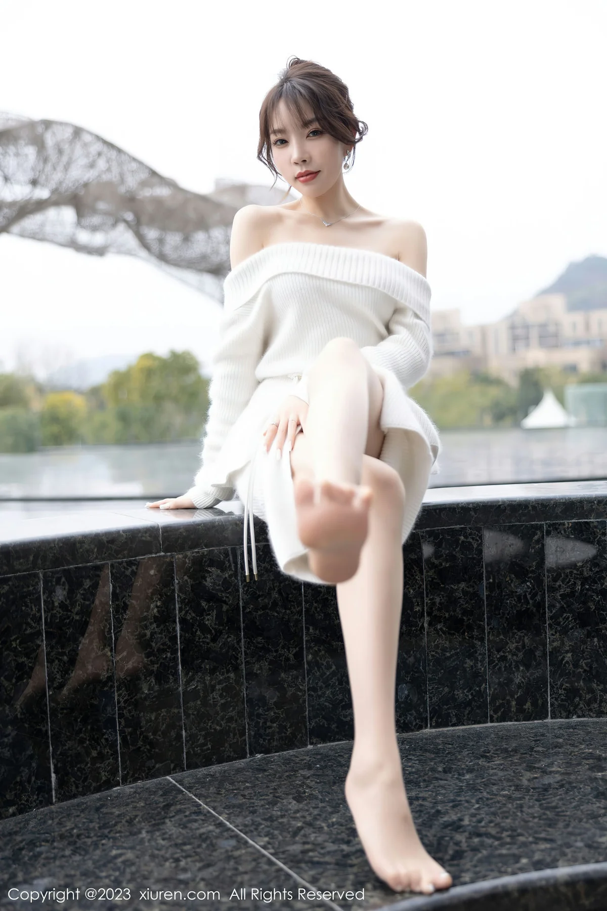 XiuRen 秀人 No.6132 徐莉芝Booty 白色蕾丝内衣性感写真 - 3