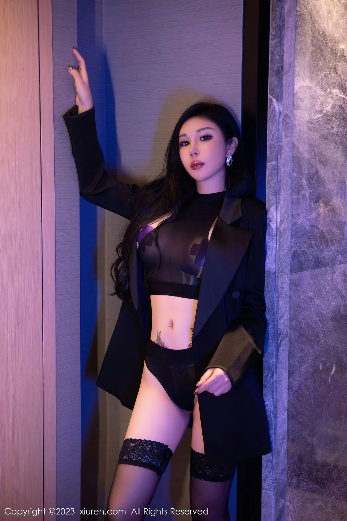 XiuRen 秀人 No.6143 田冰冰 黑色西服外衣写真 - 5