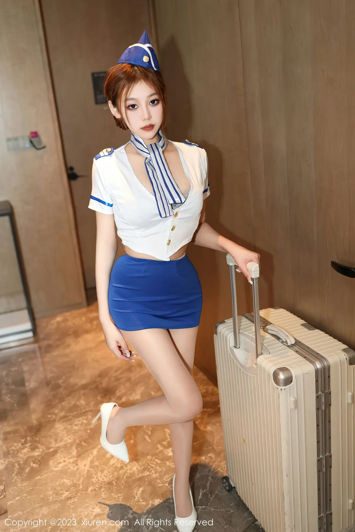 XiuRen 秀人 No.6187 早川京子 空姐制服 - 1