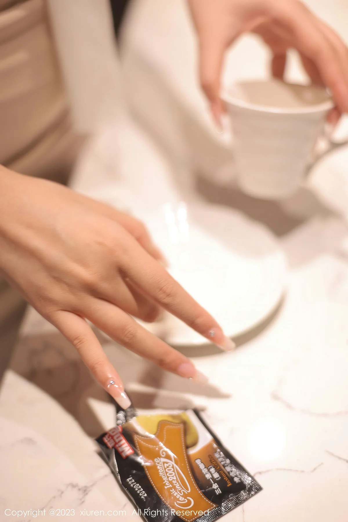 XiuRen 秀人 No.6207 江真真 白色Ol职业服写真 - 4