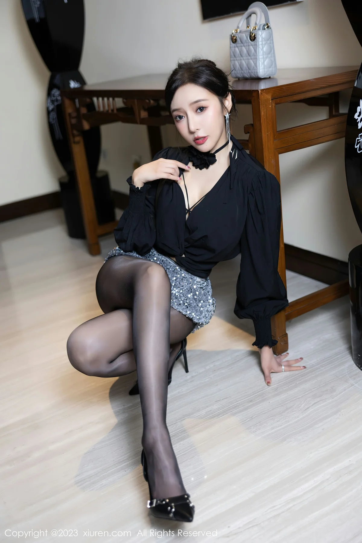 XiuRen 秀人 No.6215 王馨瑶yanni 性感御姐写真 - 7